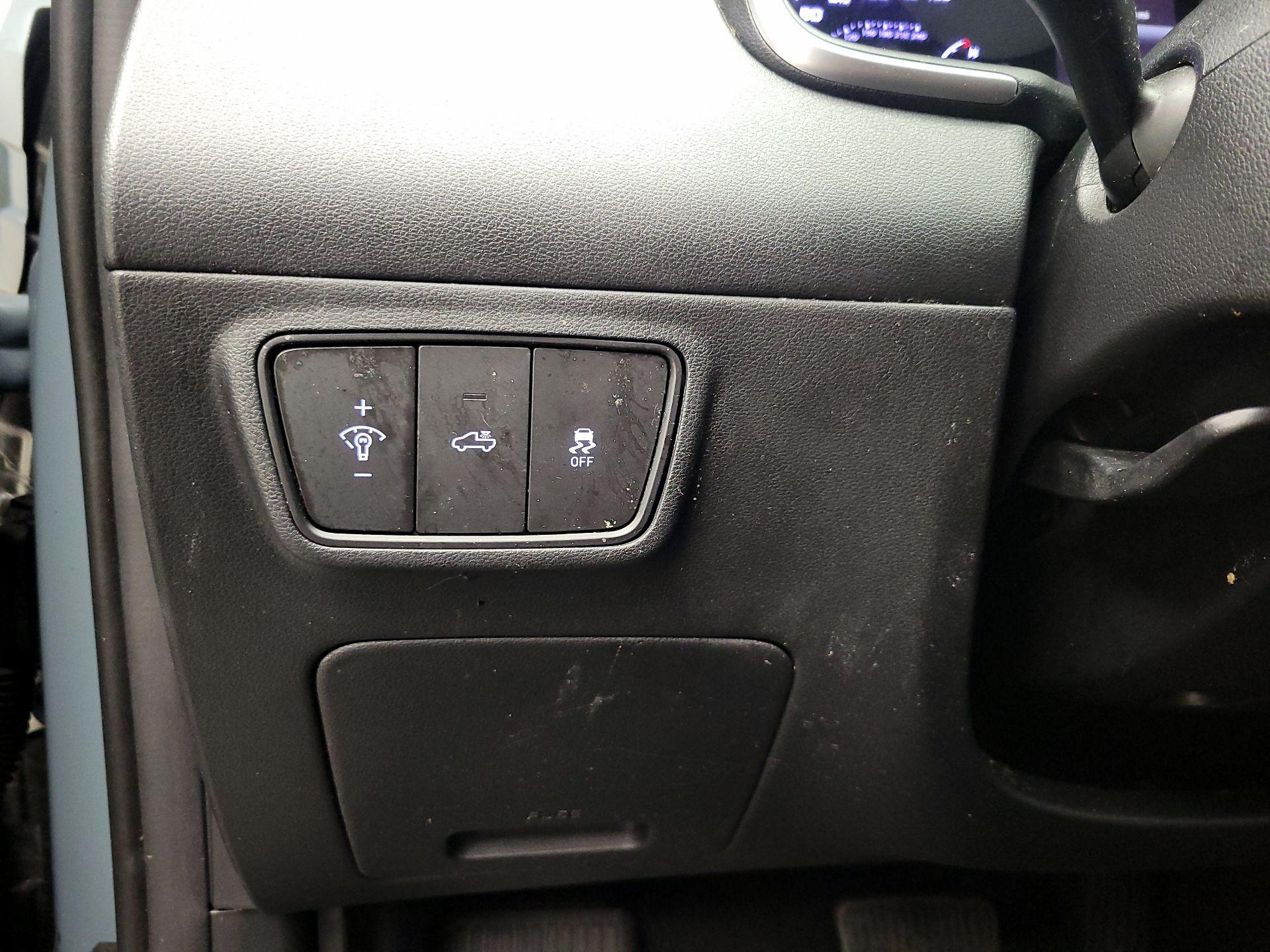 Thumbnail: 2022 Hyundai Santa Cruz - 13