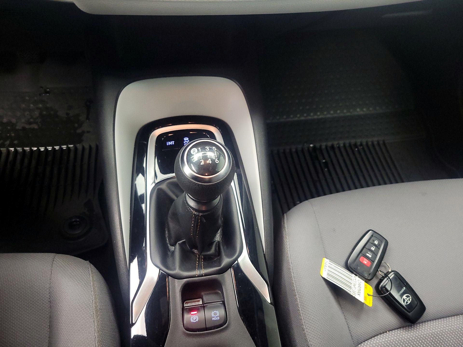 Thumbnail: 2022 Toyota Corolla - 18