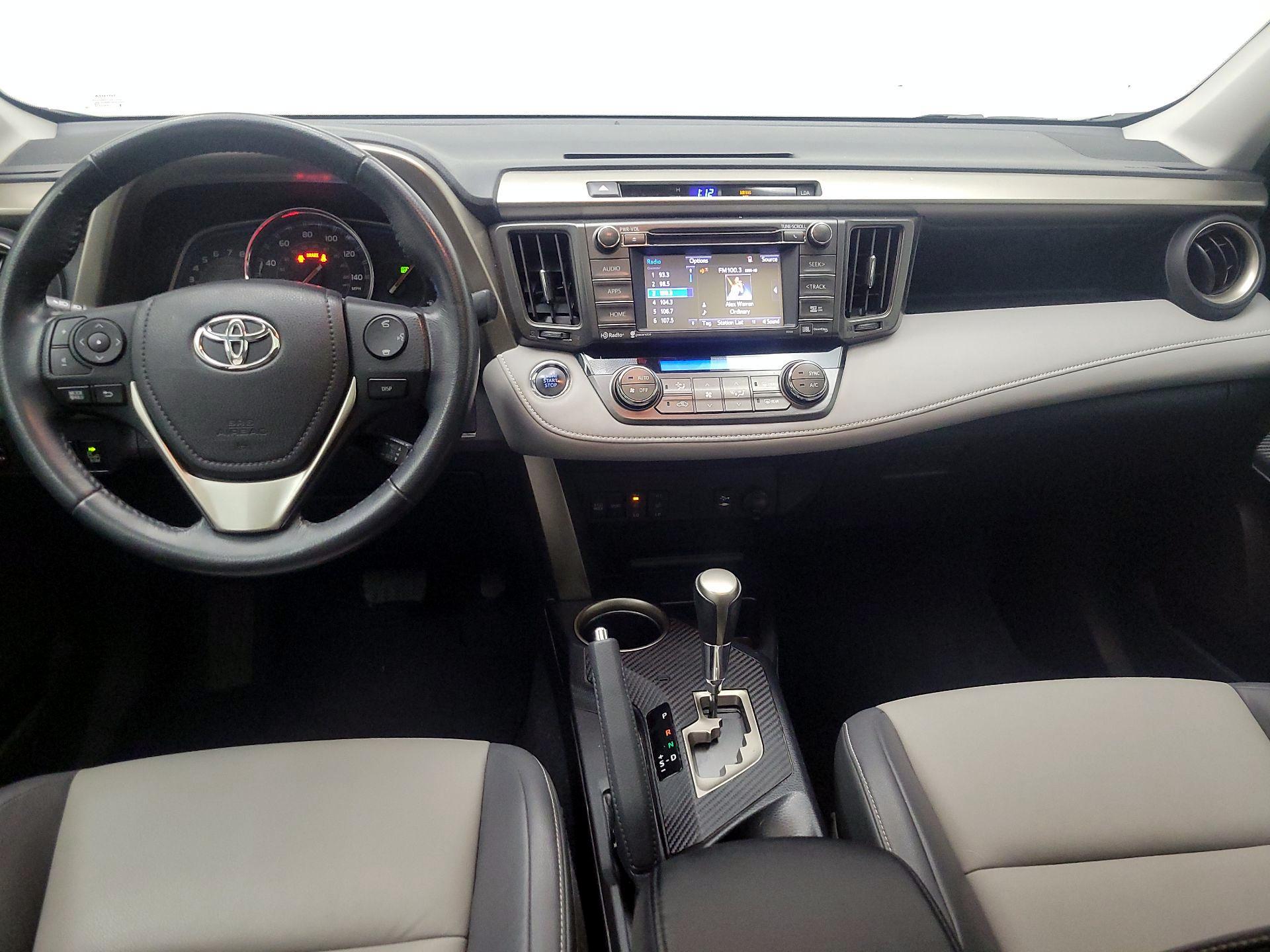 Thumbnail: 2015 Toyota RAV4 - 9