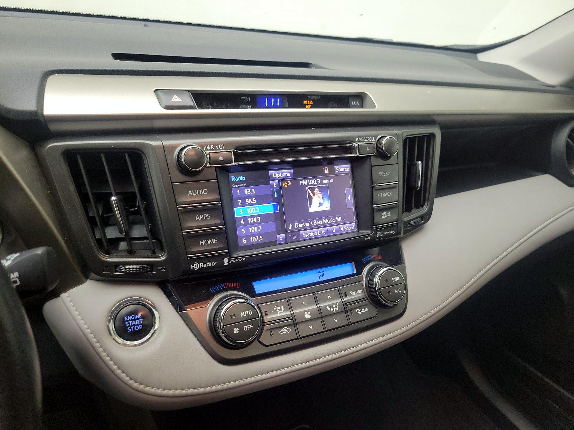 Thumbnail: 2015 Toyota RAV4 - 15