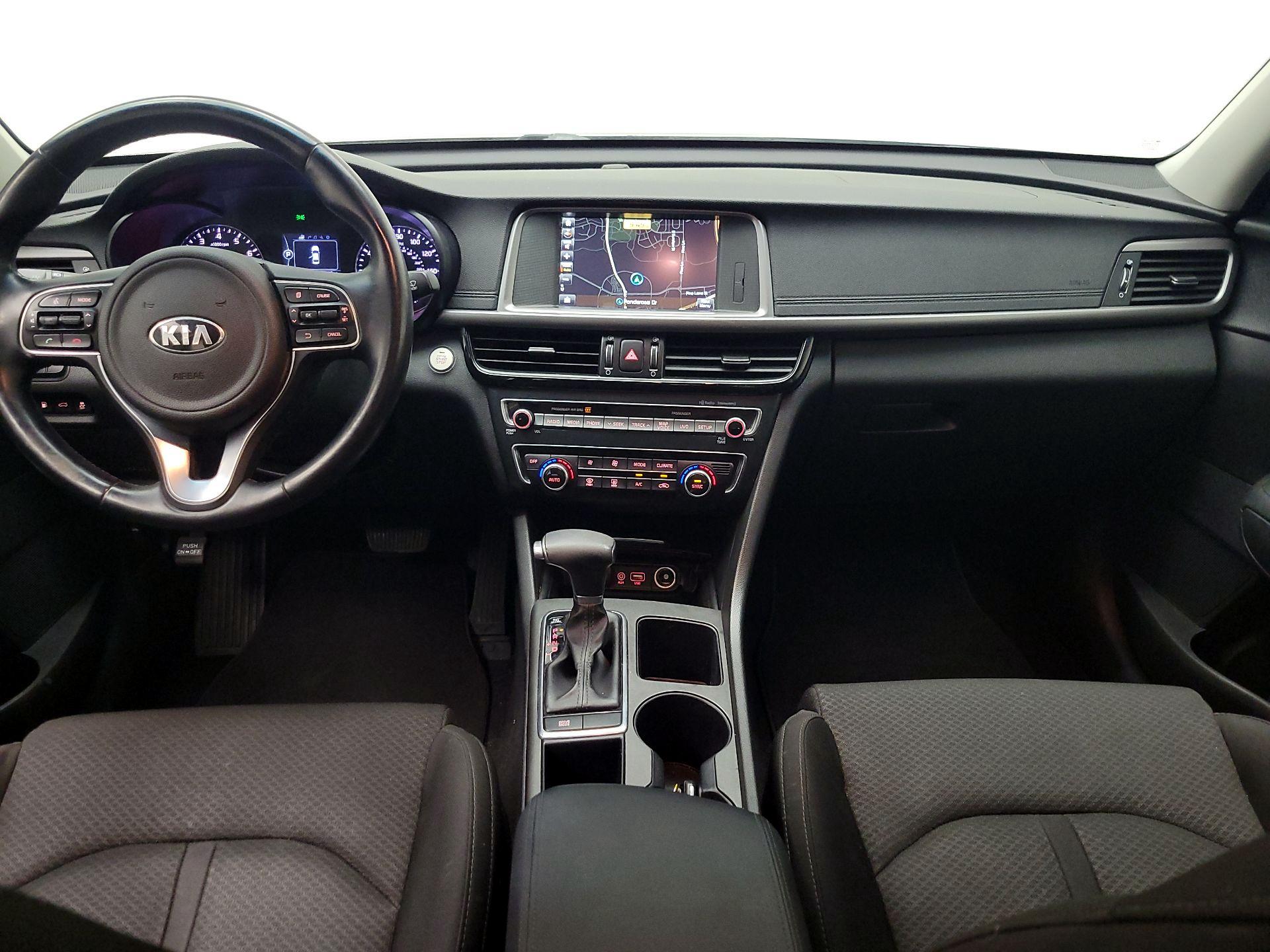 Thumbnail: 2016 Kia Optima - 9