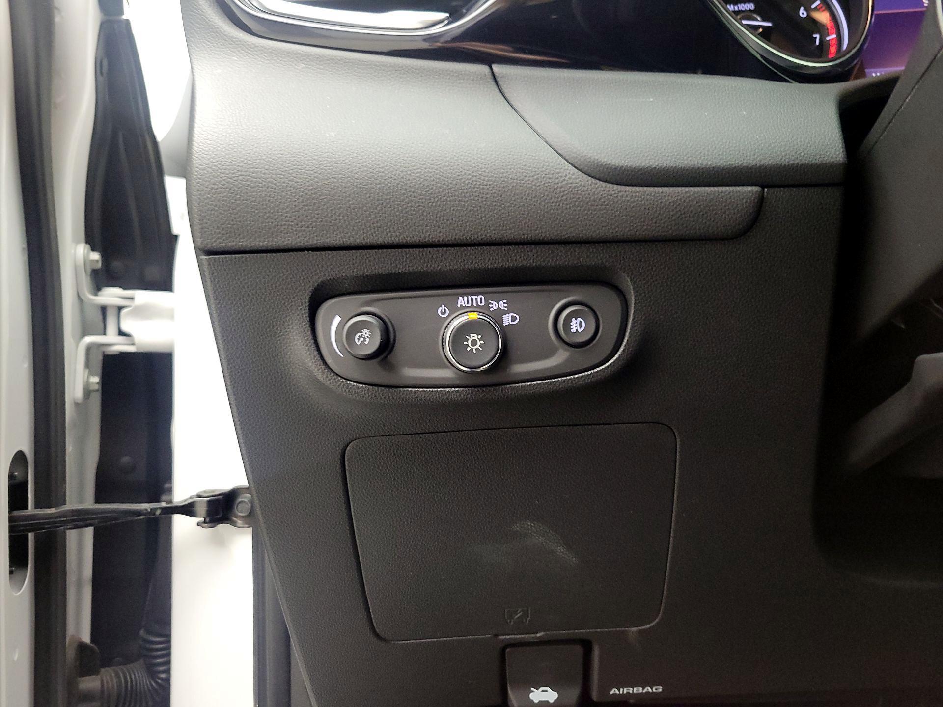 Thumbnail: 2022 Buick Encore GX - 13