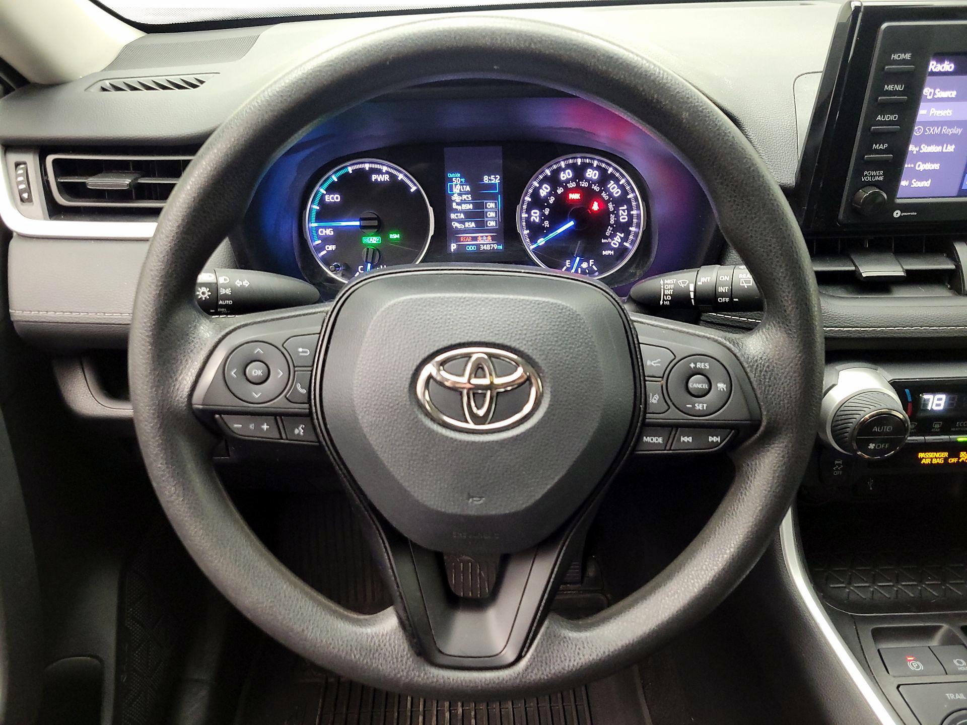 Thumbnail: 2022 Toyota RAV4 - 10