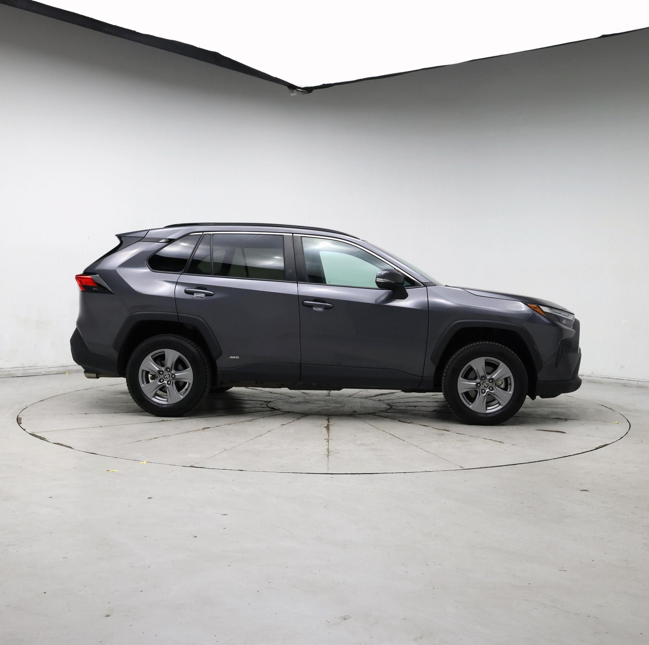 Thumbnail: 2022 Toyota RAV4 - 7