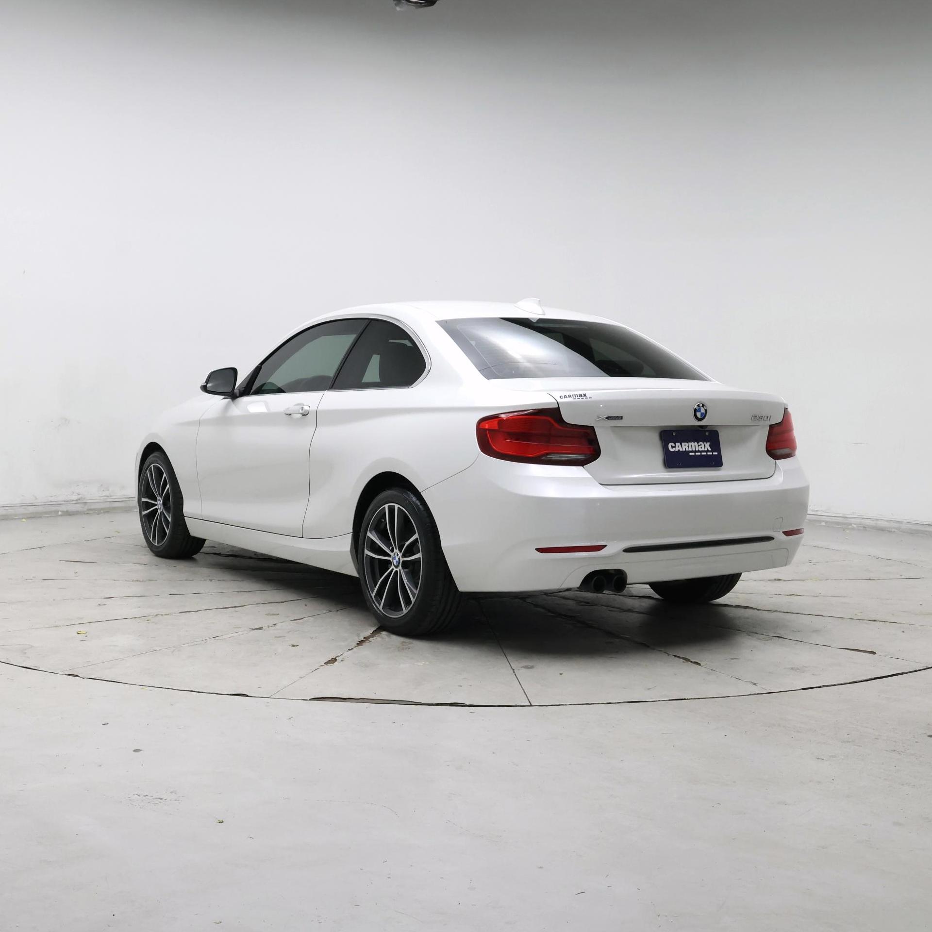 Thumbnail: 2018 BMW 2 Series - 2