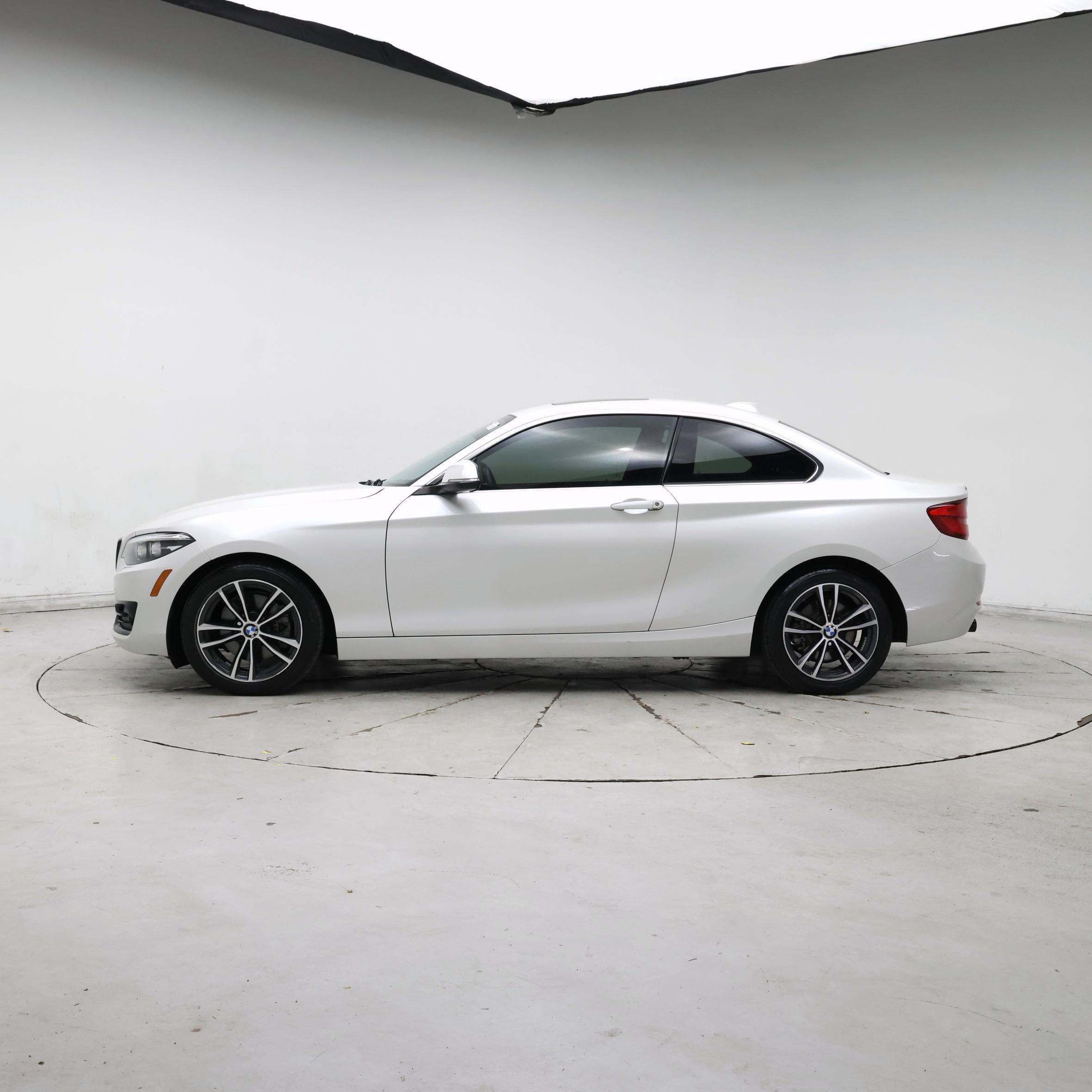 Thumbnail: 2018 BMW 2 Series - 3