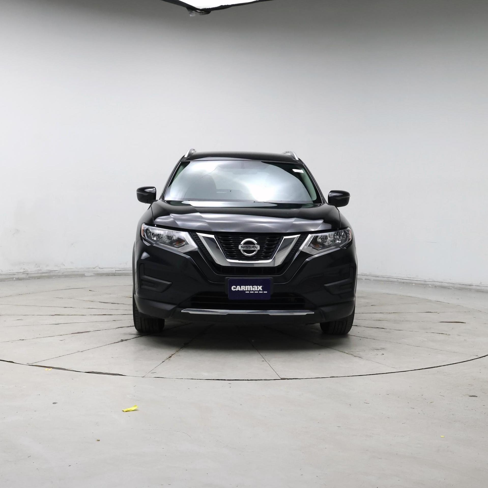 Thumbnail: 2017 Nissan Rogue - 5