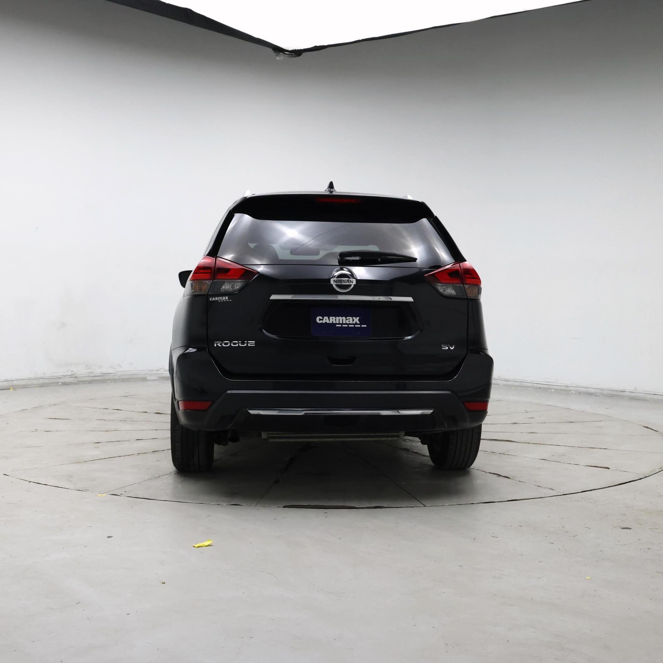 Thumbnail: 2017 Nissan Rogue - 6