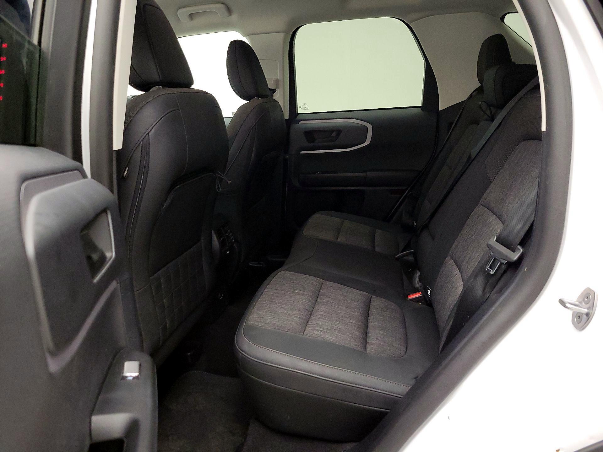 Thumbnail: 2022 Ford Bronco Sport - 20