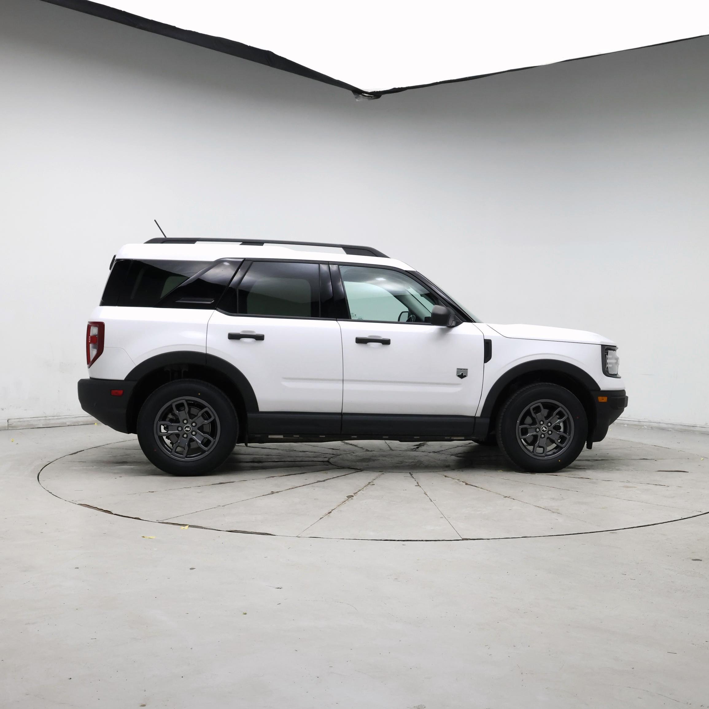 Thumbnail: 2022 Ford Bronco Sport - 7