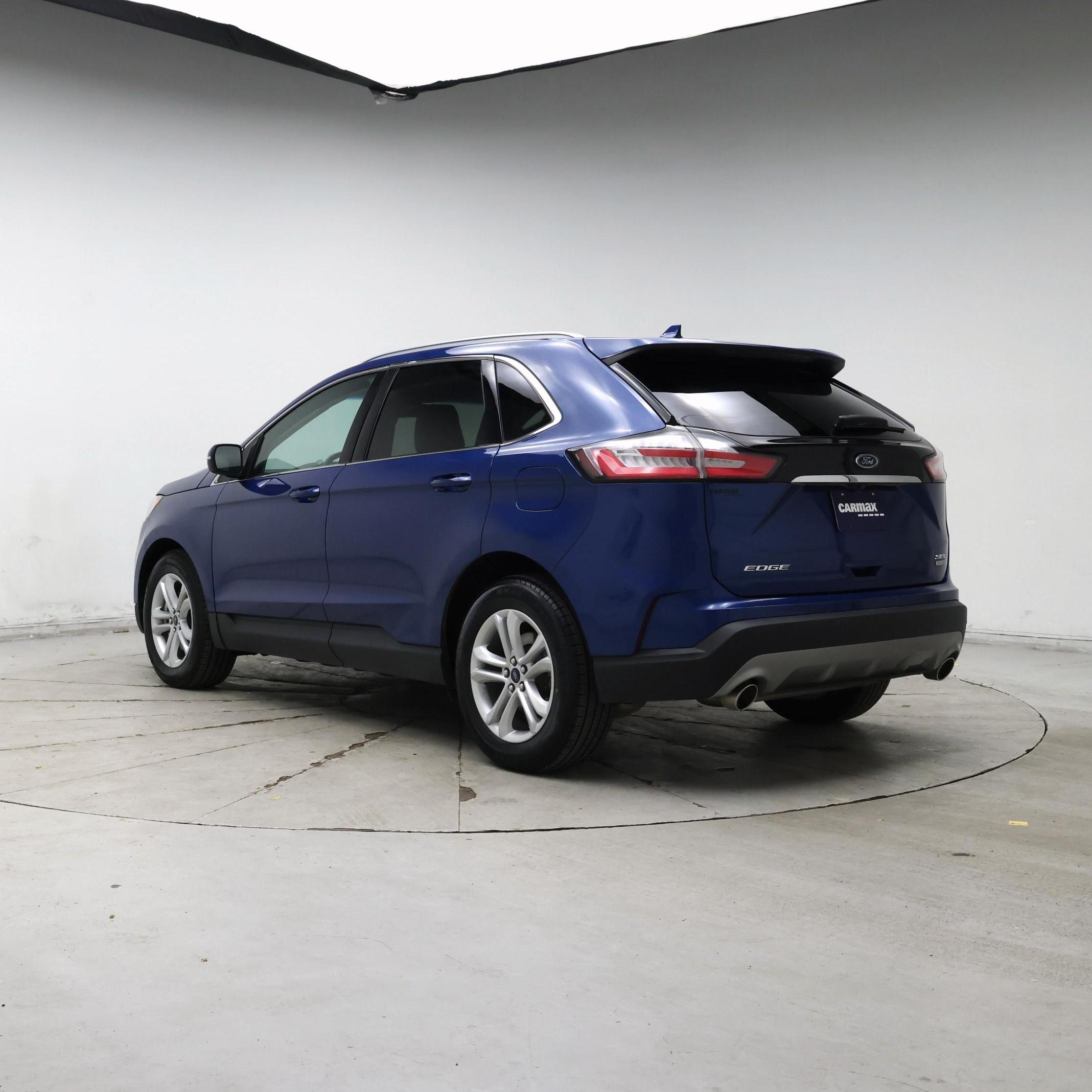 Thumbnail: 2020 Ford Edge - 2