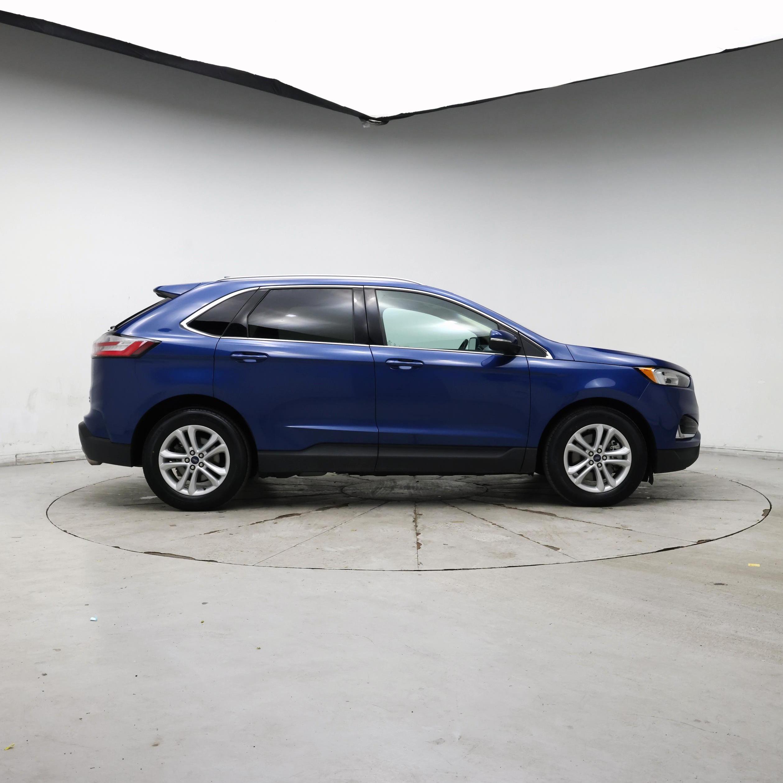 Thumbnail: 2020 Ford Edge - 7