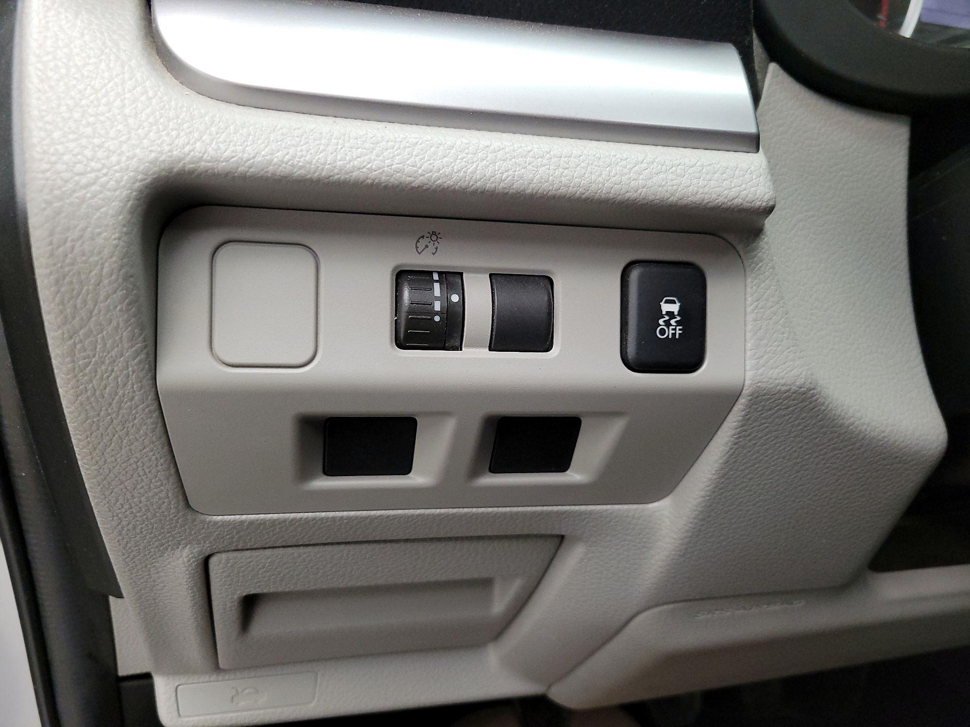 Thumbnail: 2015 Subaru Forester - 13