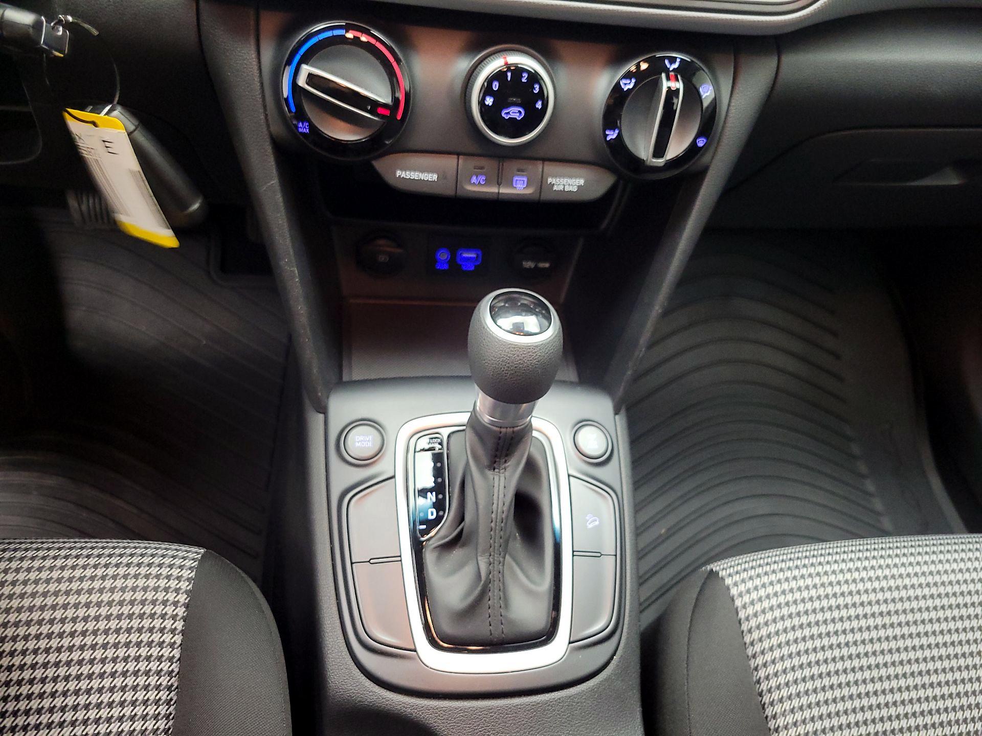 Thumbnail: 2019 Hyundai Kona - 17