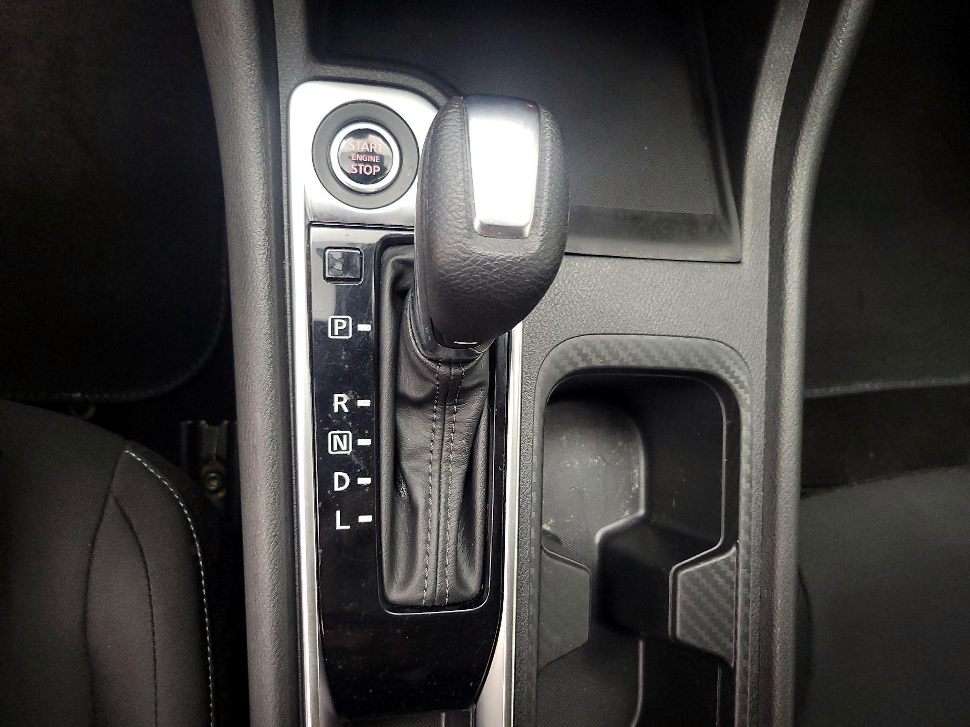 Thumbnail: 2024 Nissan Sentra - 17