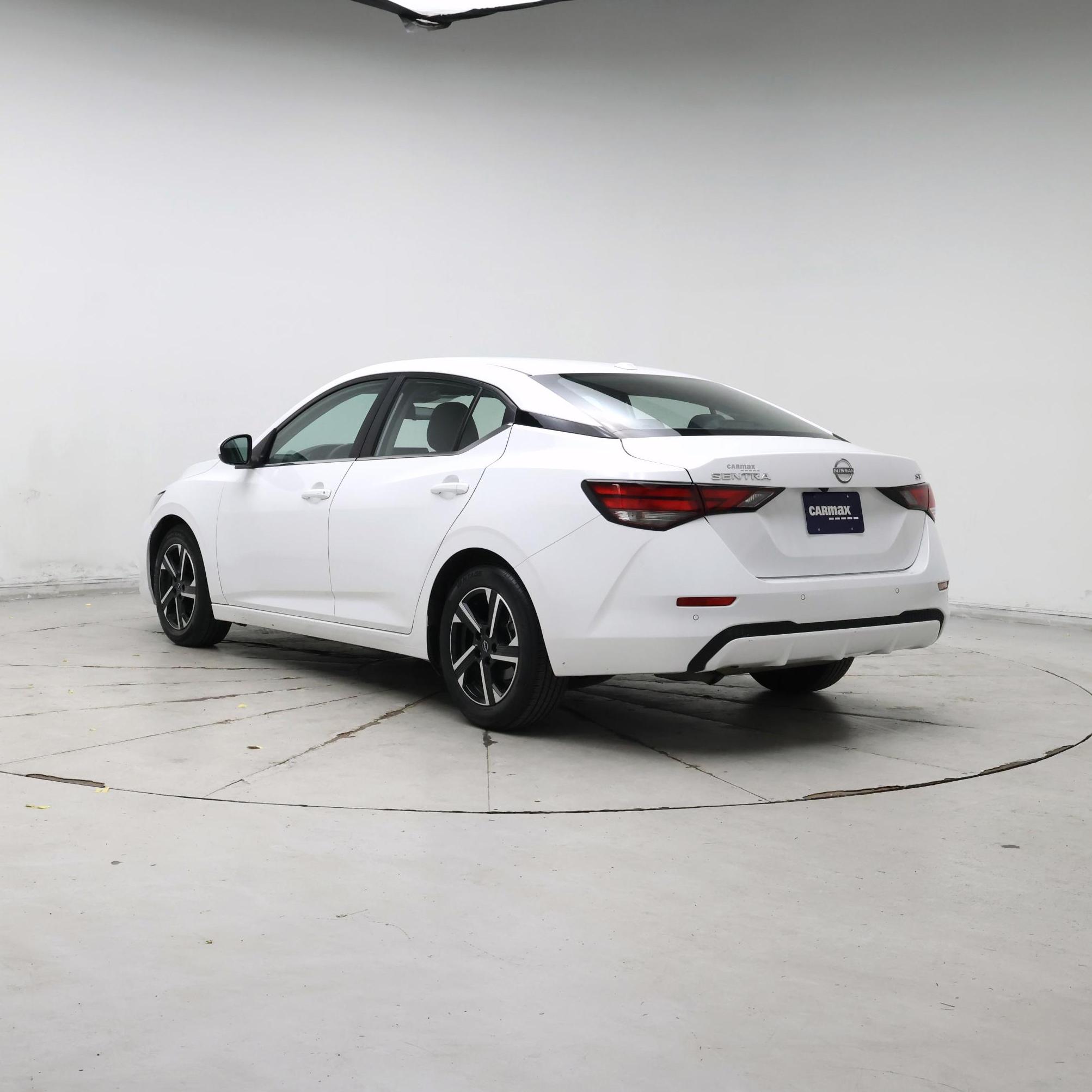 Thumbnail: 2024 Nissan Sentra - 2