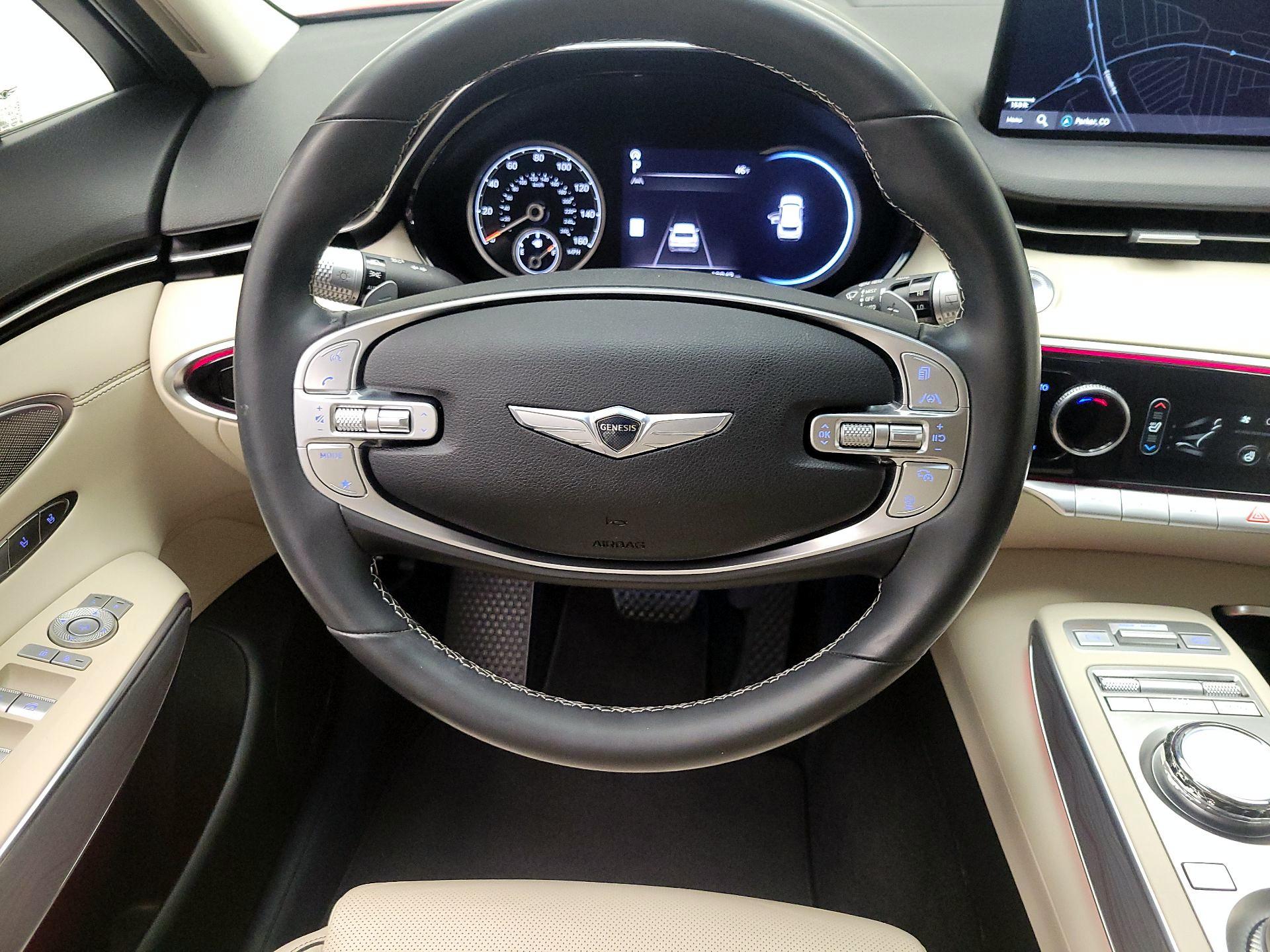 Thumbnail: 2022 Genesis GV70 - 10