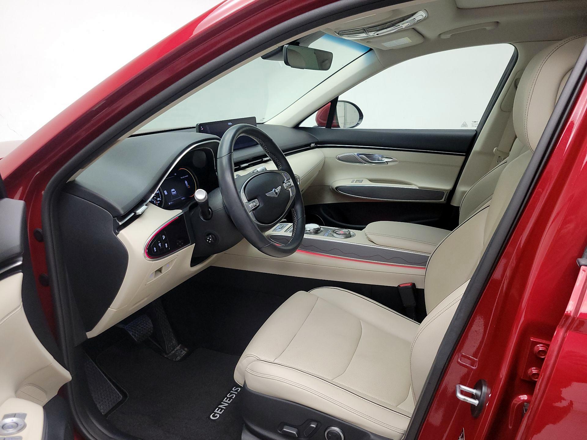 Thumbnail: 2022 Genesis GV70 - 11