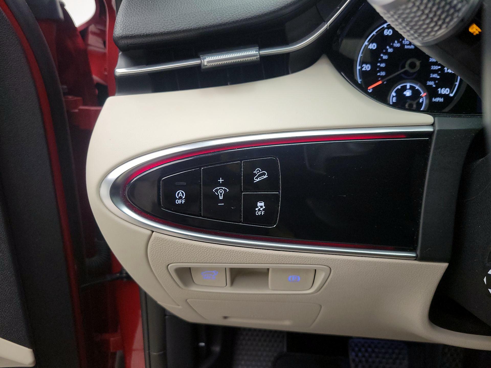 Thumbnail: 2022 Genesis GV70 - 13