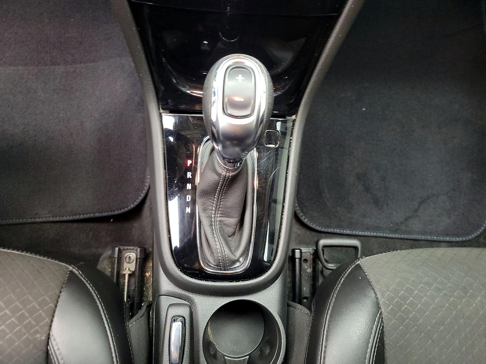 Thumbnail: 2019 Buick Encore - 17