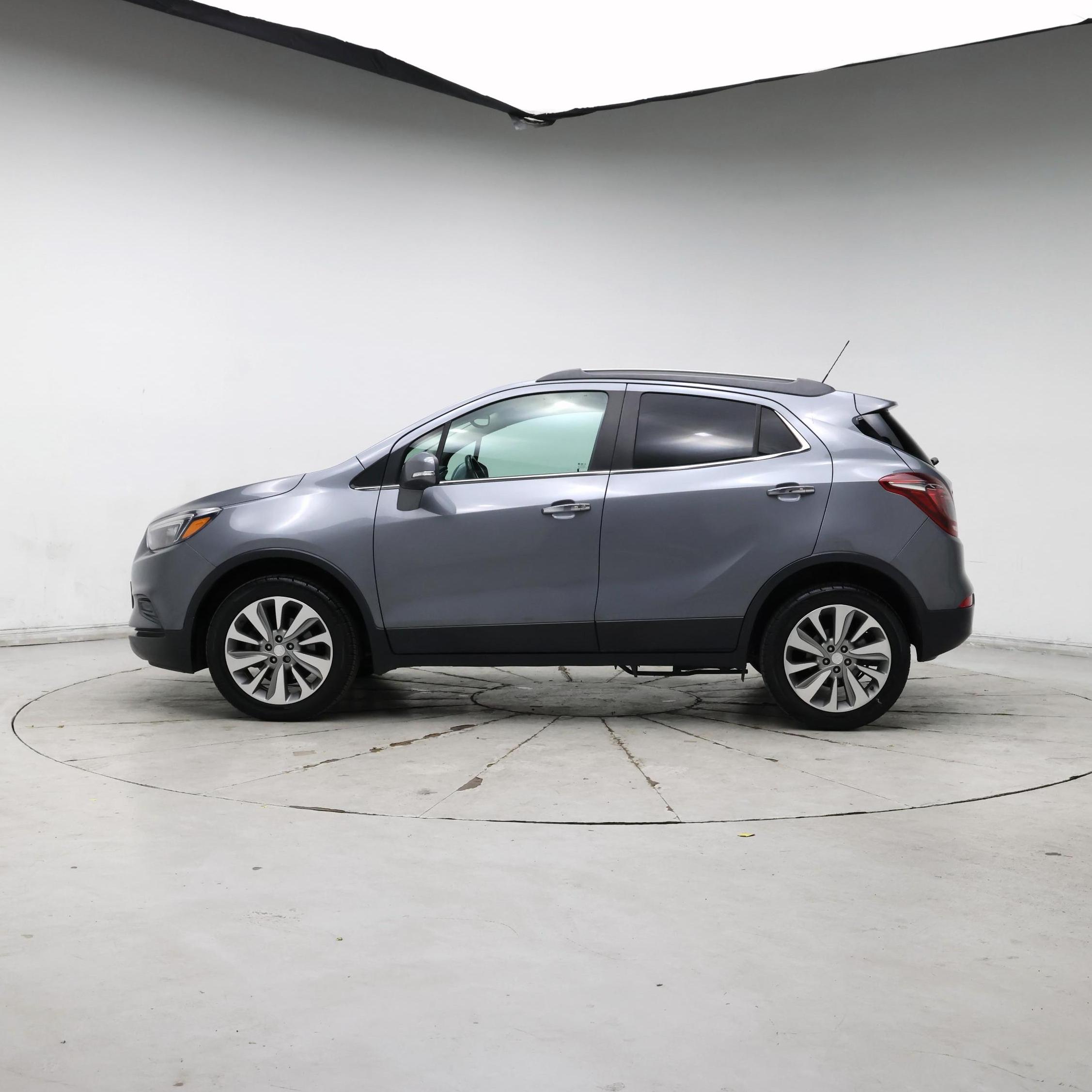 Thumbnail: 2019 Buick Encore - 3