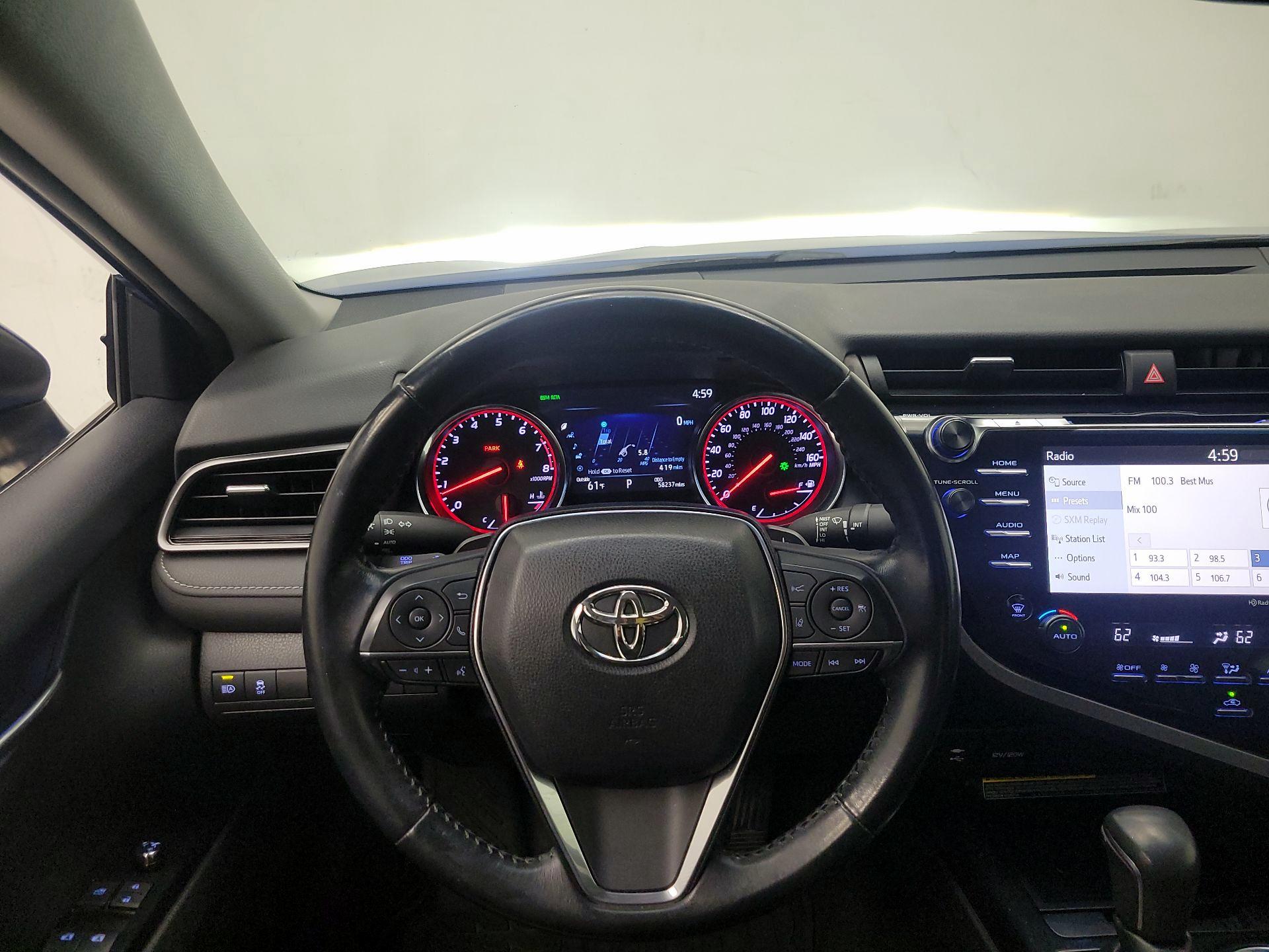 Thumbnail: 2019 Toyota Camry - 10