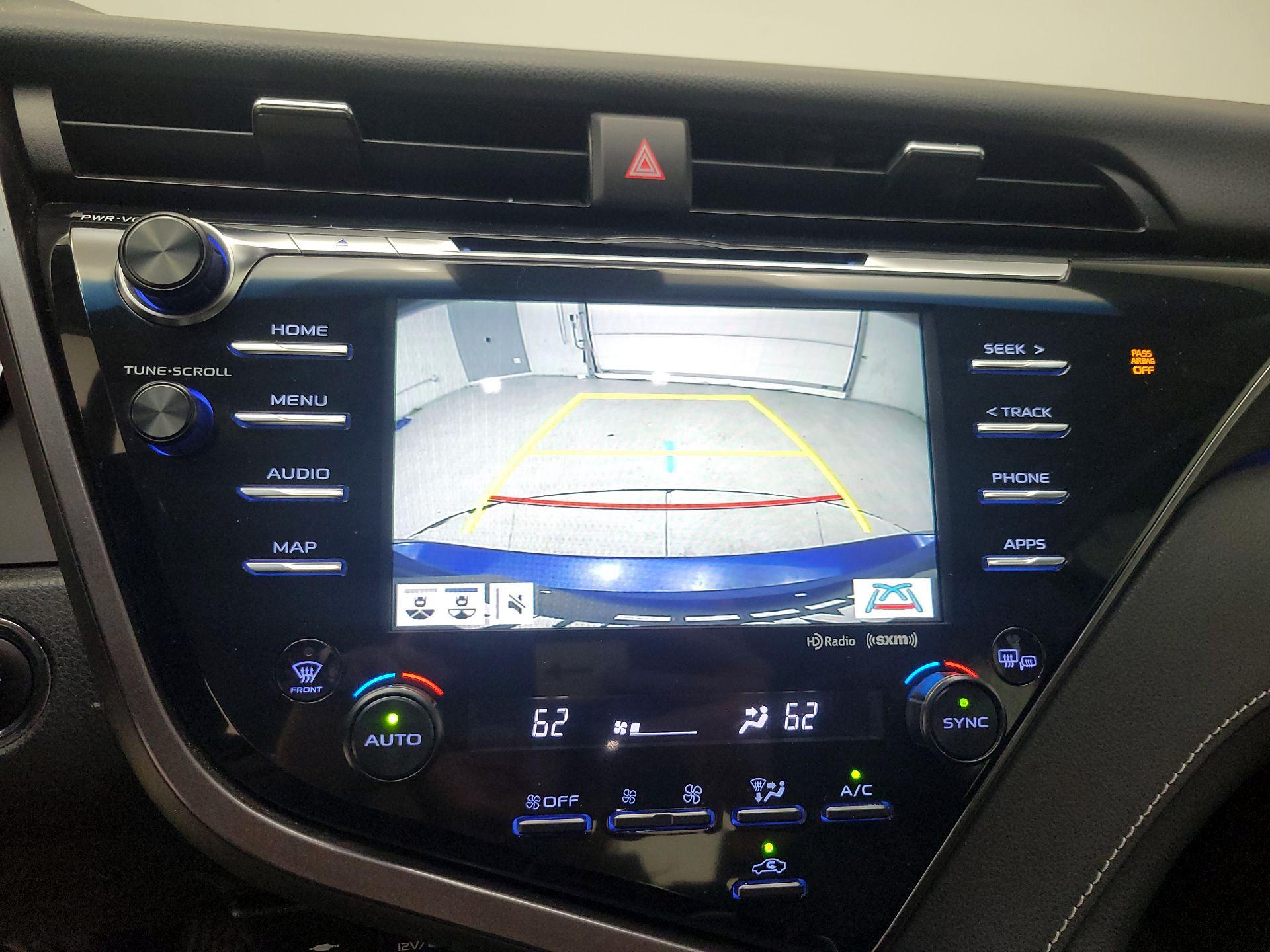 Thumbnail: 2019 Toyota Camry - 14