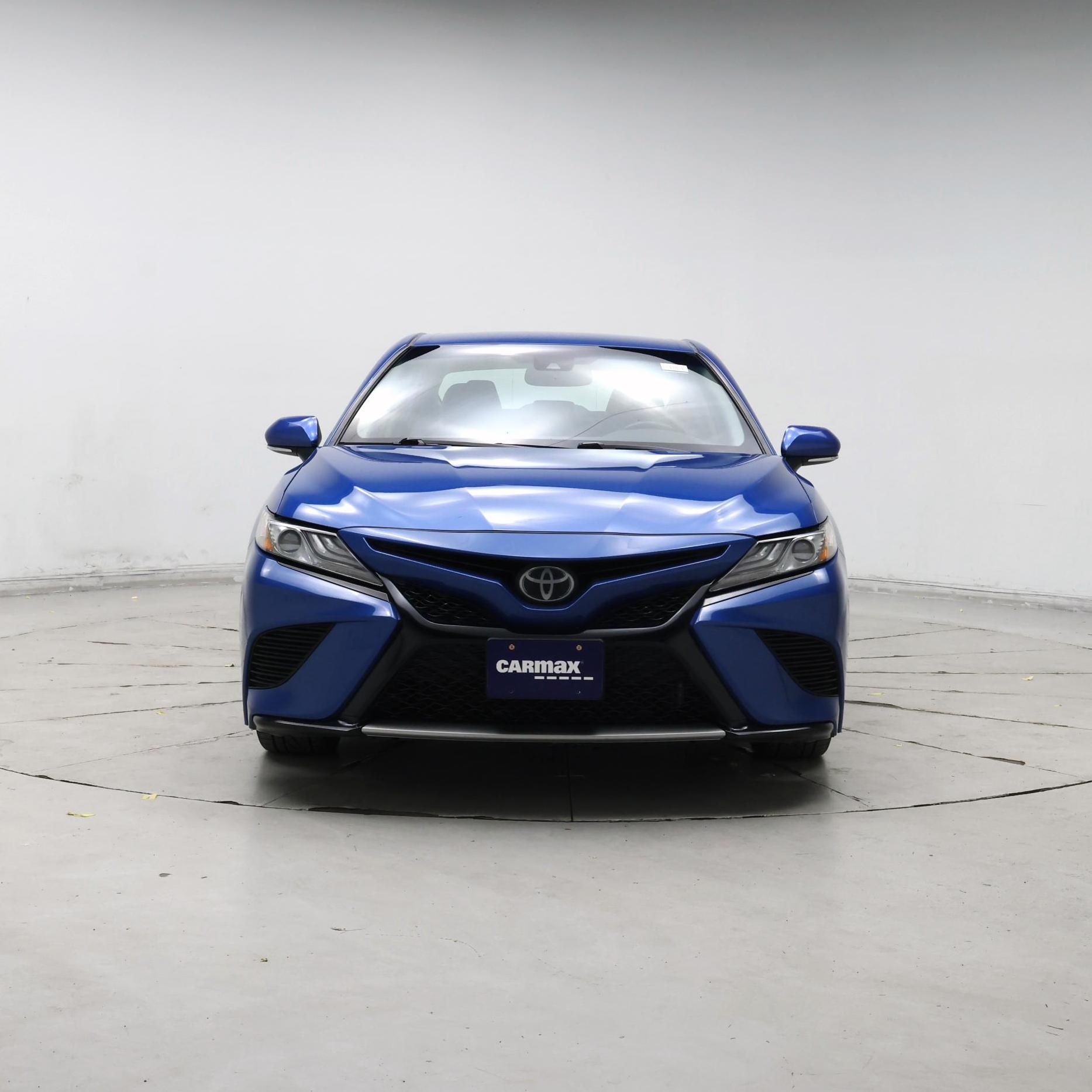 Thumbnail: 2019 Toyota Camry - 5