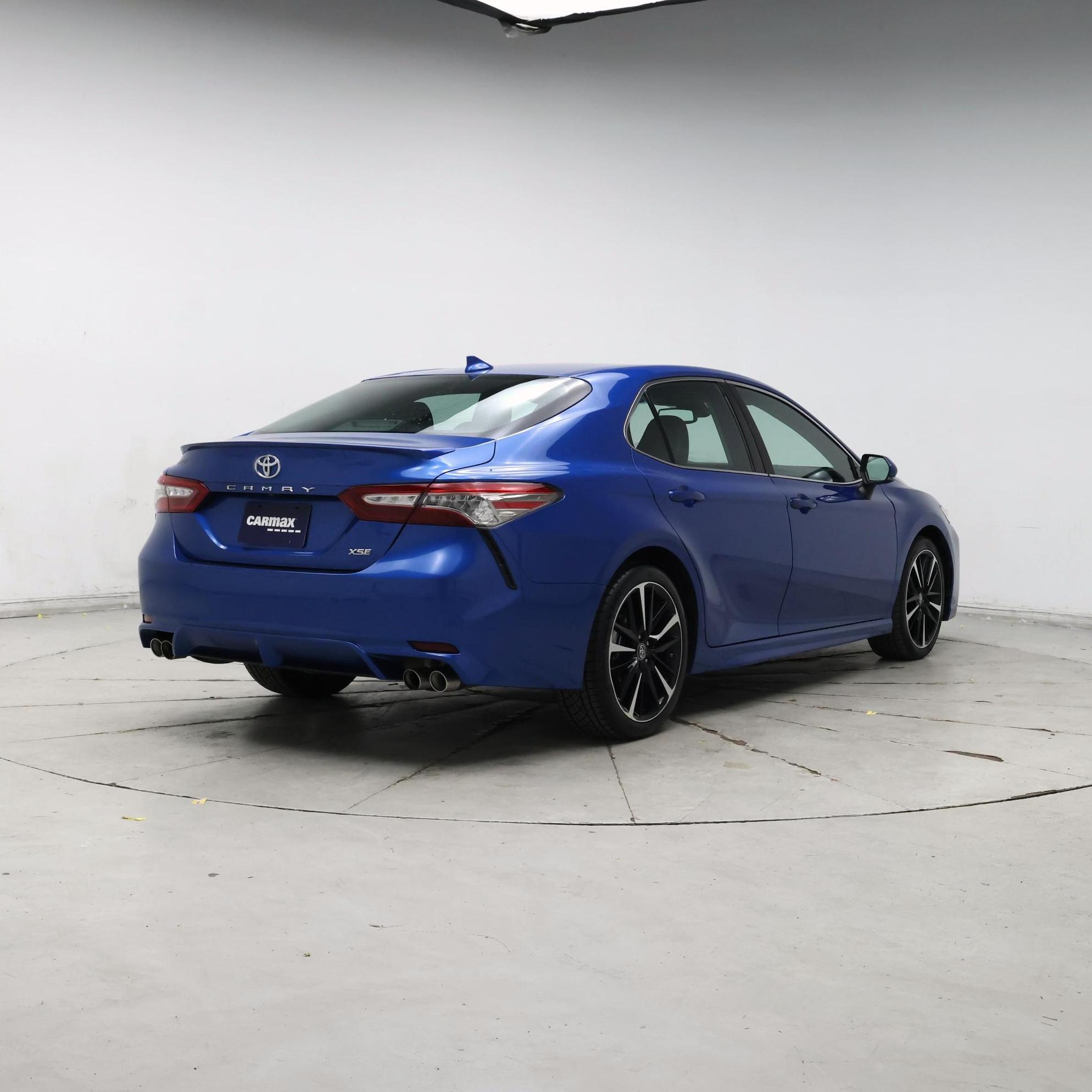 Thumbnail: 2019 Toyota Camry - 8