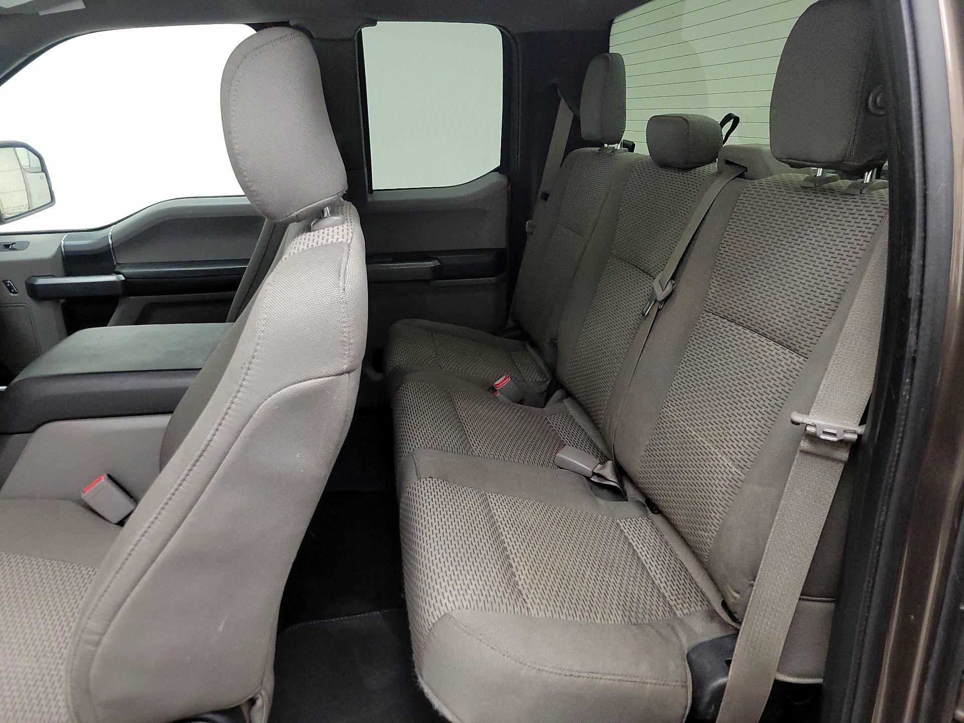 Thumbnail: 2015 Ford F-150 - 19