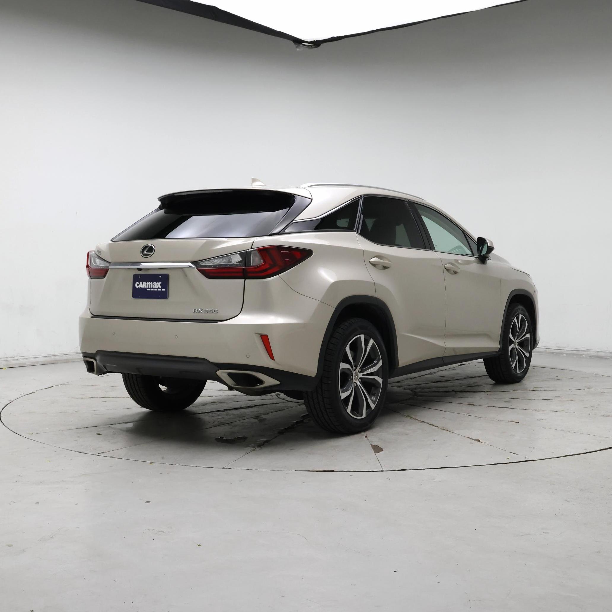 Thumbnail: 2017 Lexus RX - 8