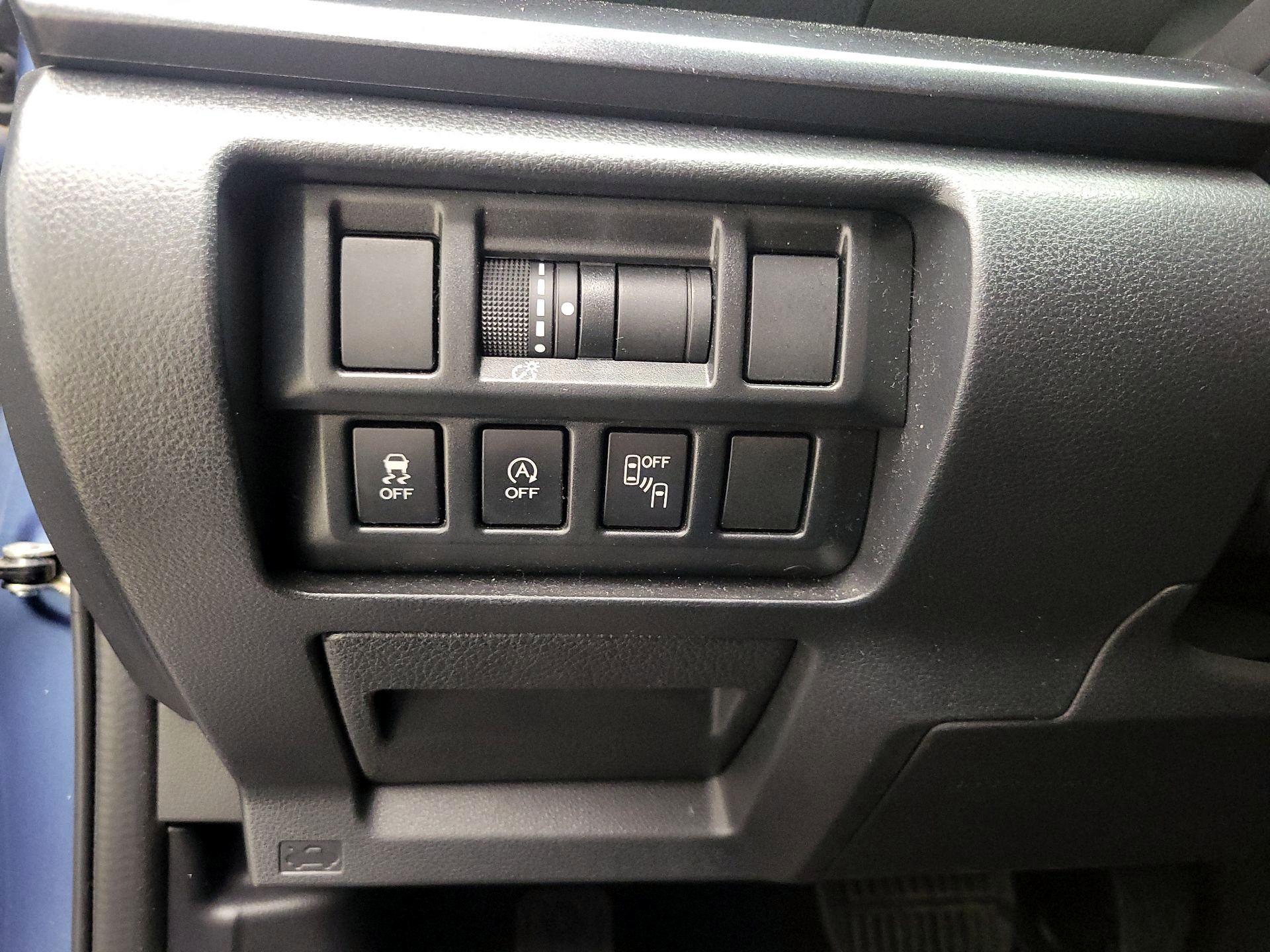 Thumbnail: 2021 Subaru Crosstrek - 13