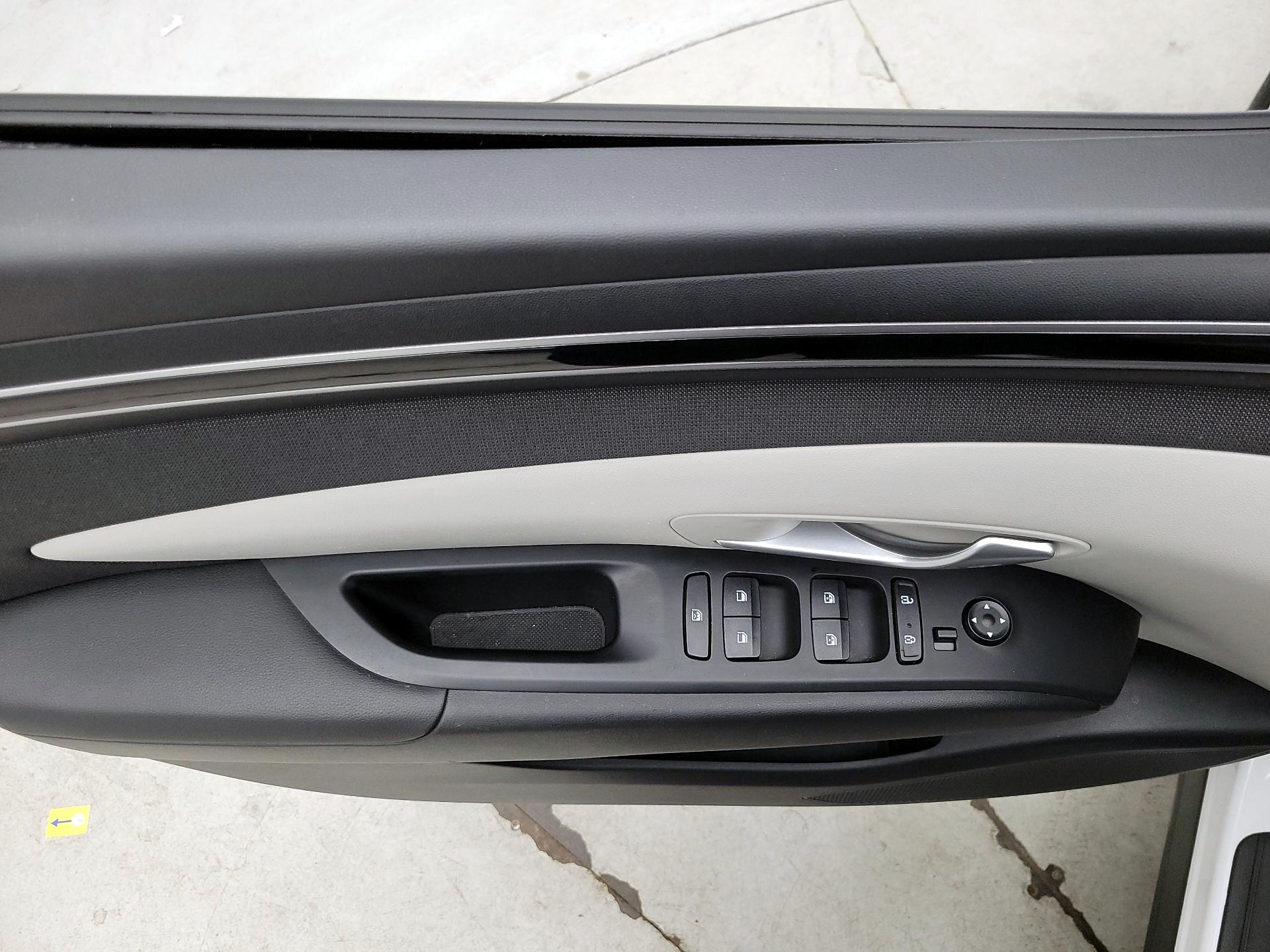 Thumbnail: 2024 Hyundai Tucson - 12