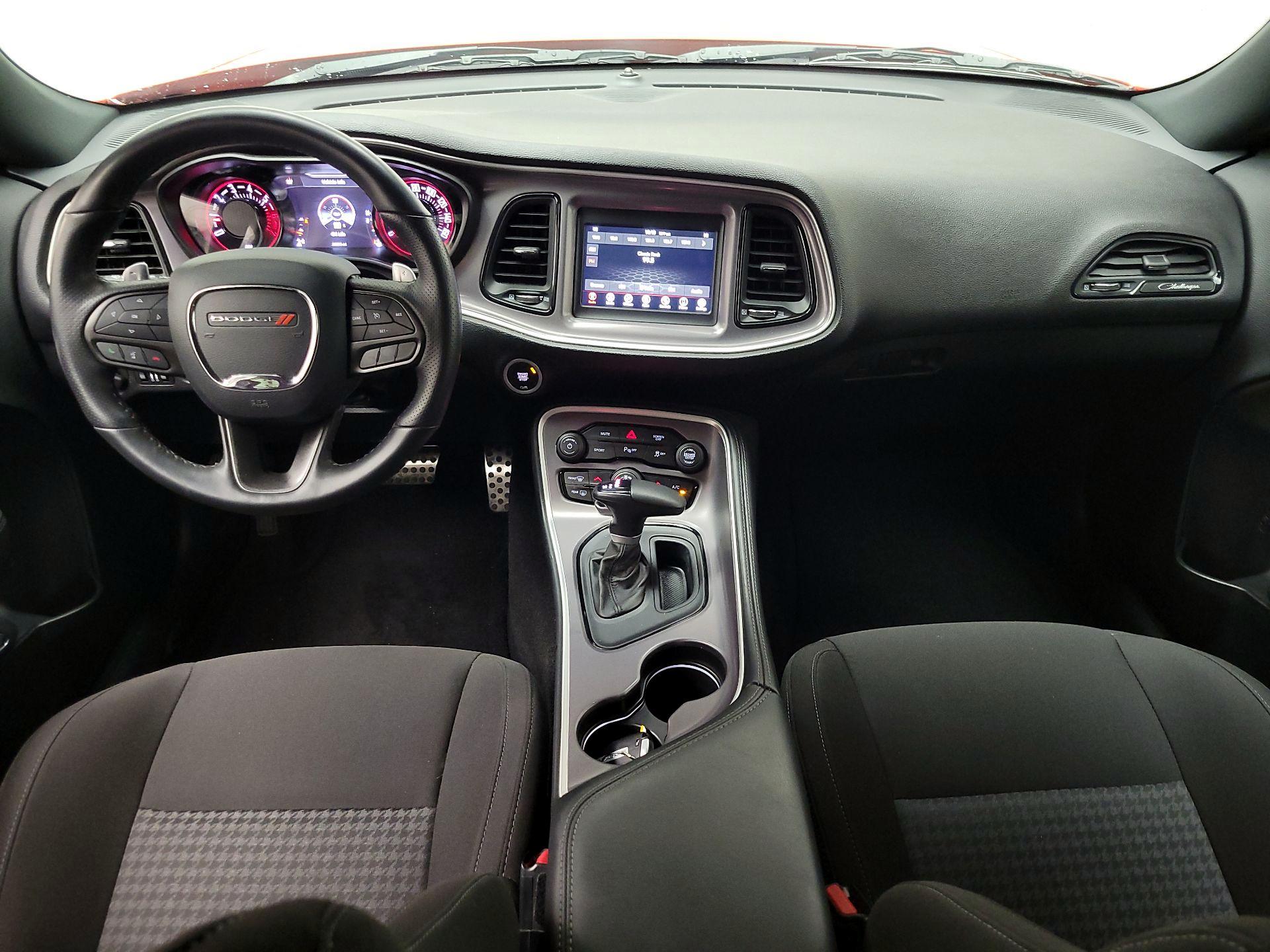 Thumbnail: 2022 Dodge Challenger - 9