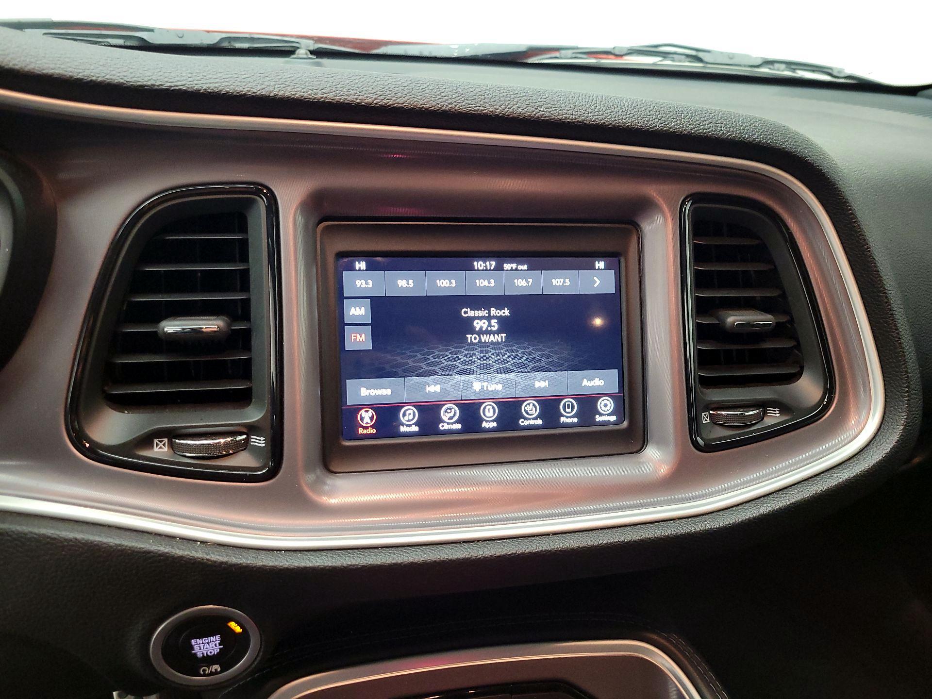 Thumbnail: 2022 Dodge Challenger - 15