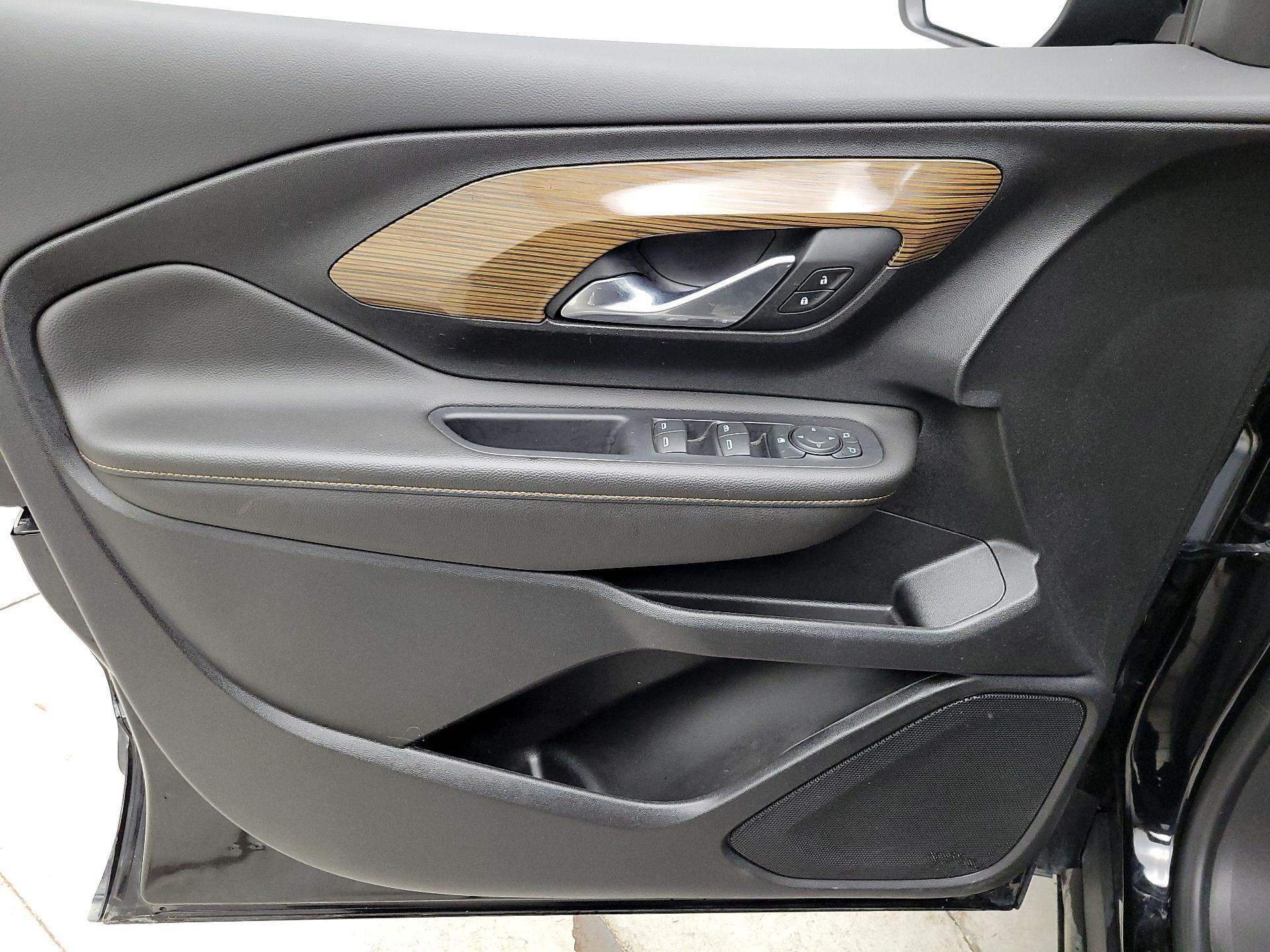 Thumbnail: 2020 GMC Terrain - 12