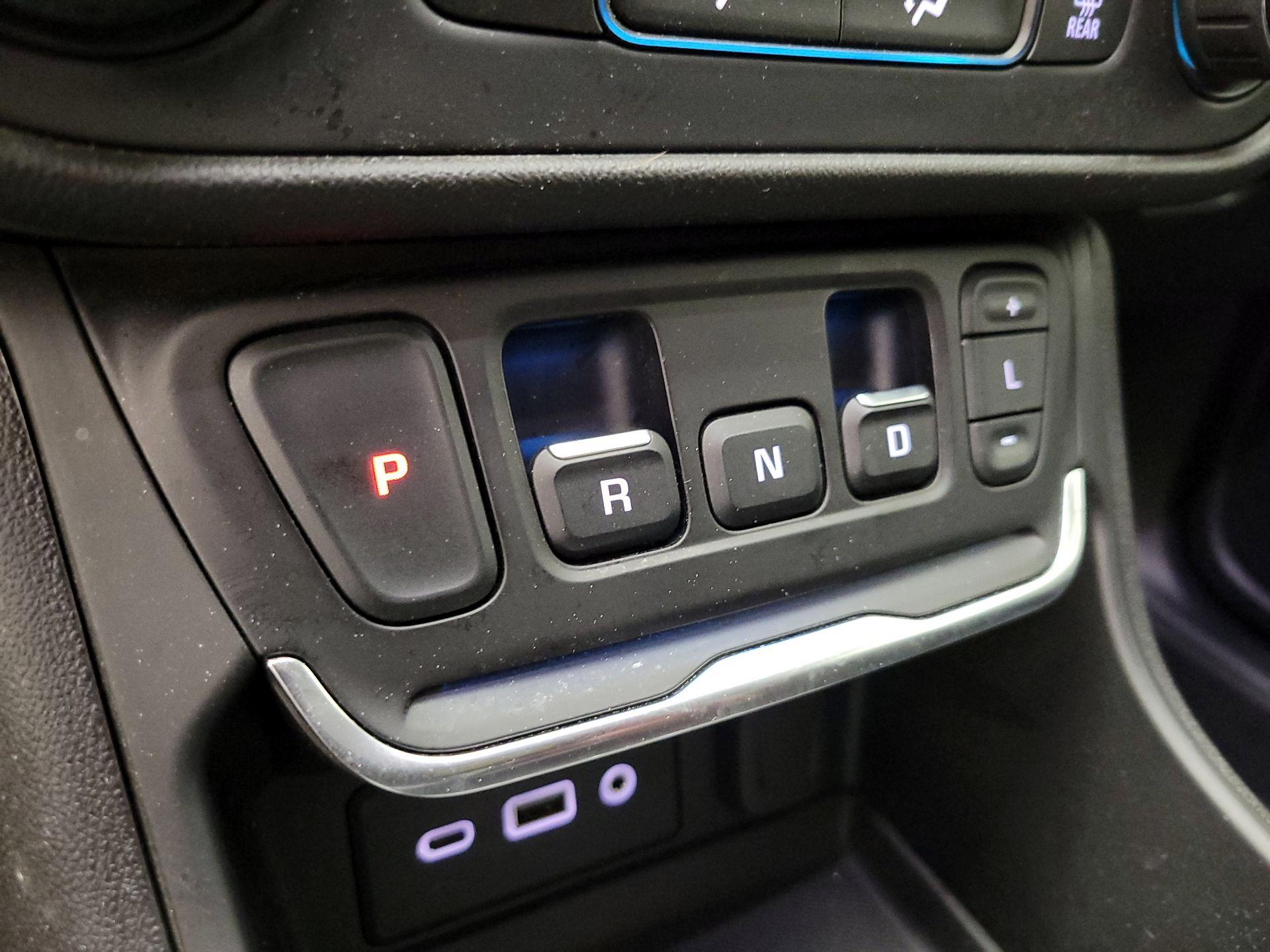 Thumbnail: 2020 GMC Terrain - 17