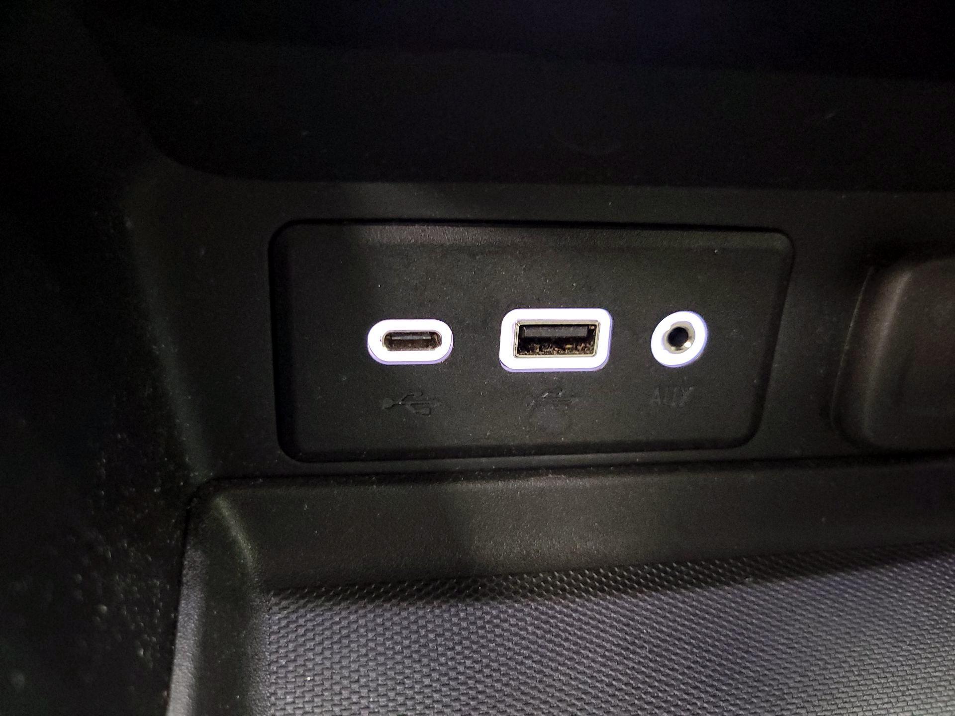 Thumbnail: 2020 GMC Terrain - 18