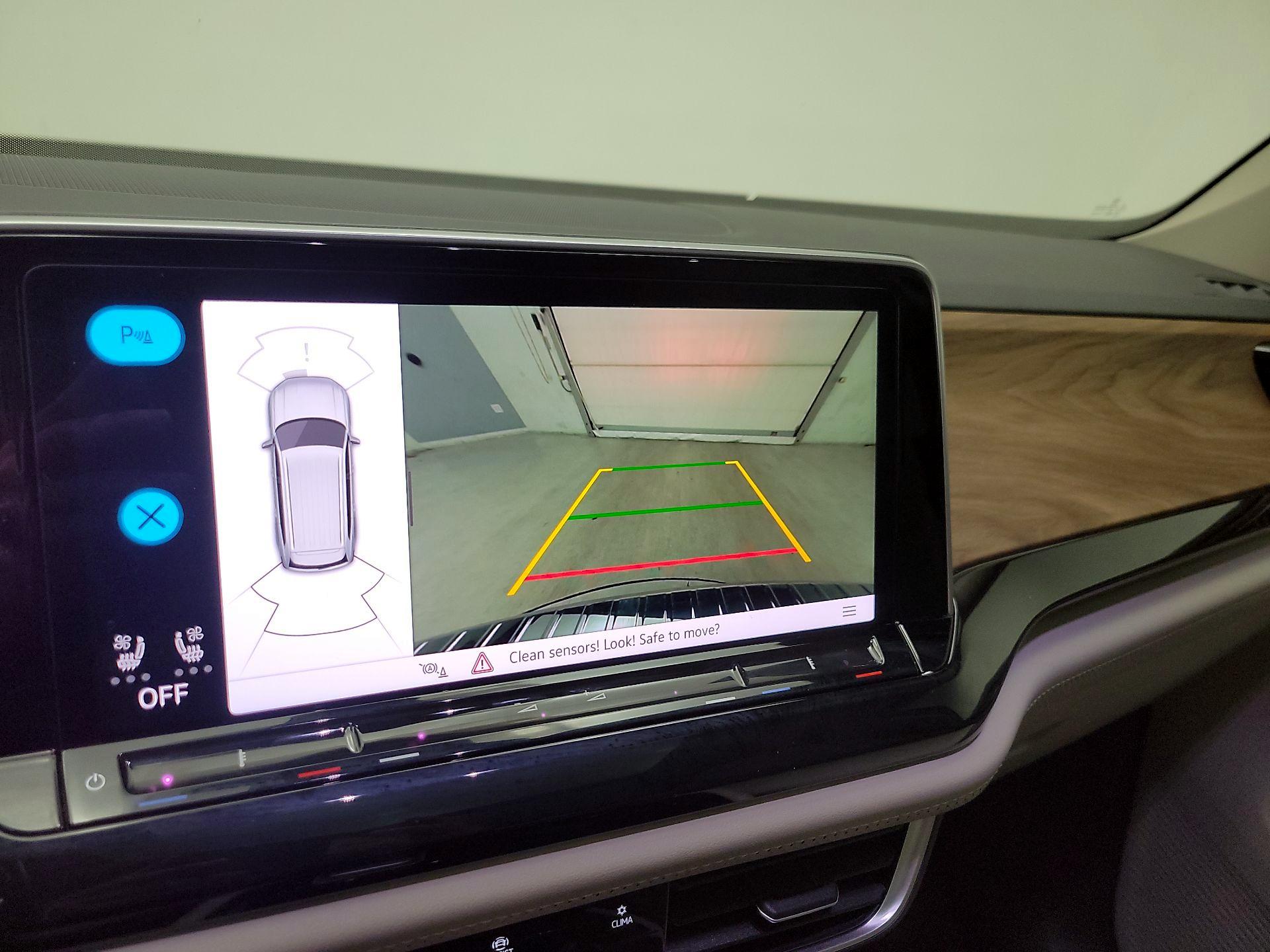 Thumbnail: 2024 Volkswagen Atlas - 14