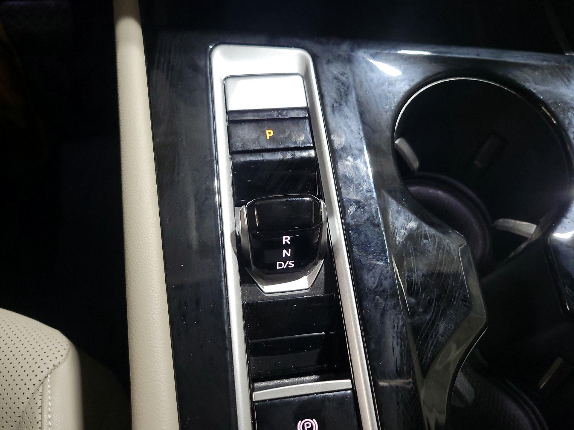 Thumbnail: 2024 Volkswagen Atlas - 17