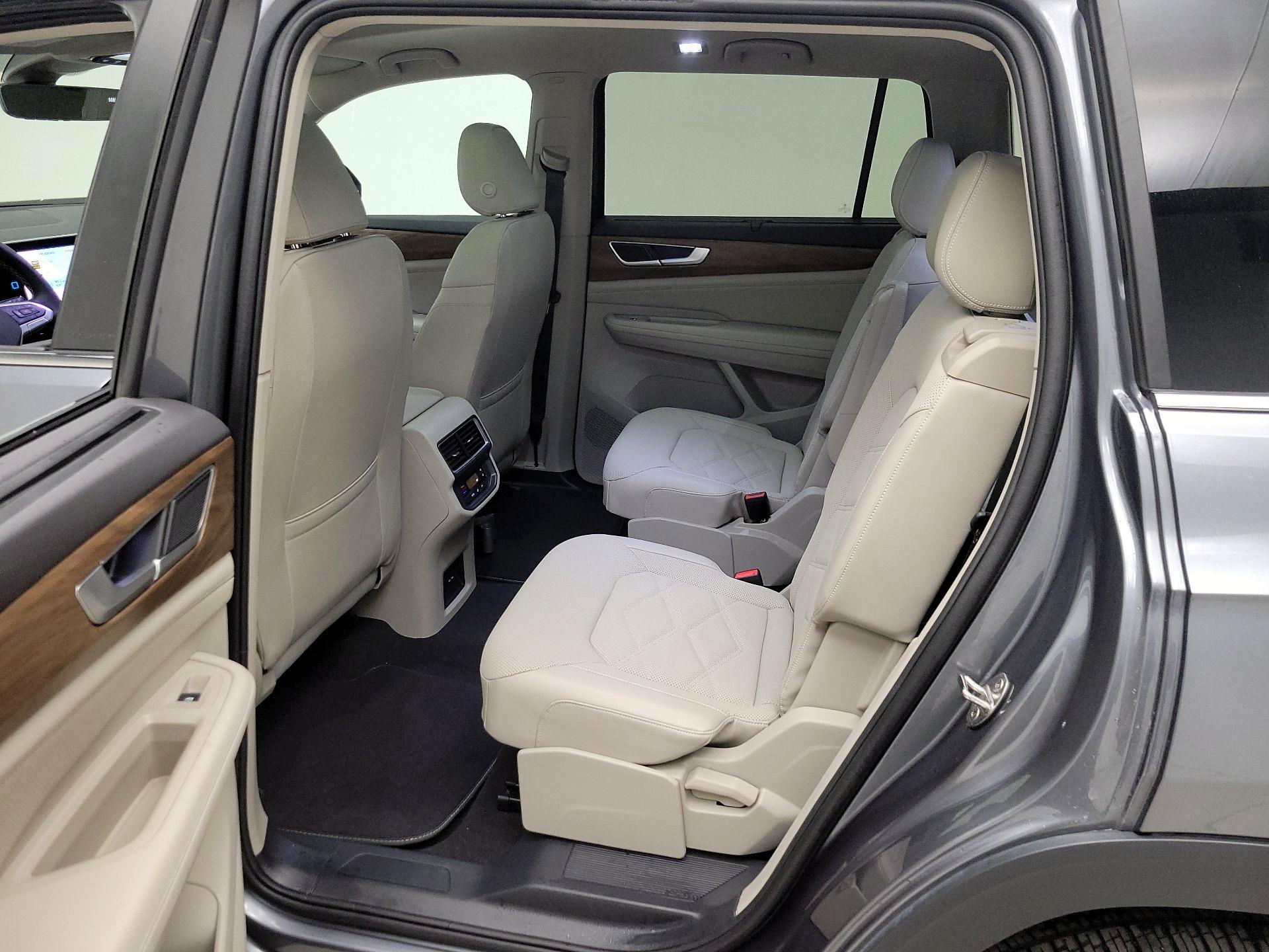 Thumbnail: 2024 Volkswagen Atlas - 20