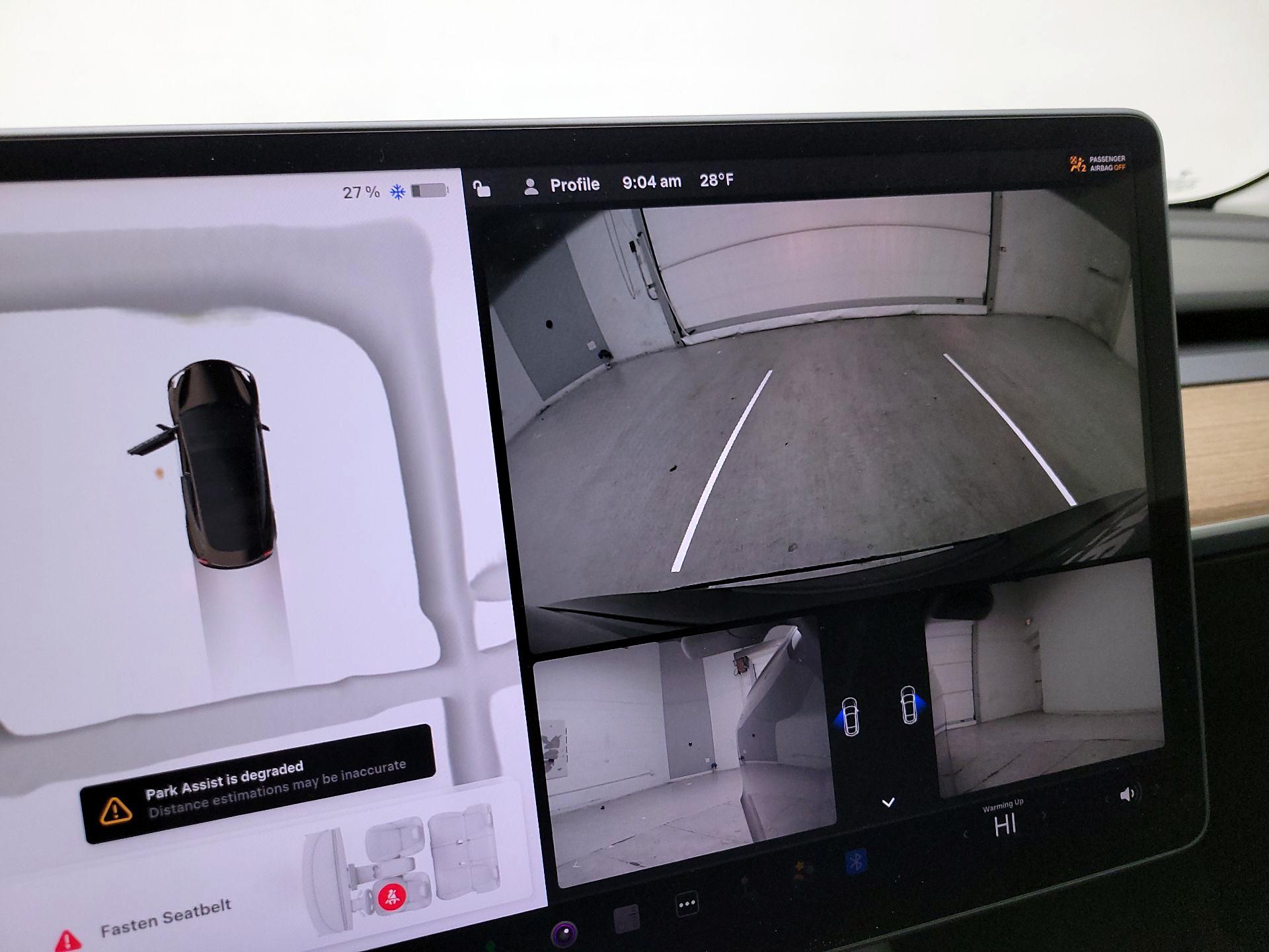 Thumbnail: 2022 Tesla Model 3 - 14