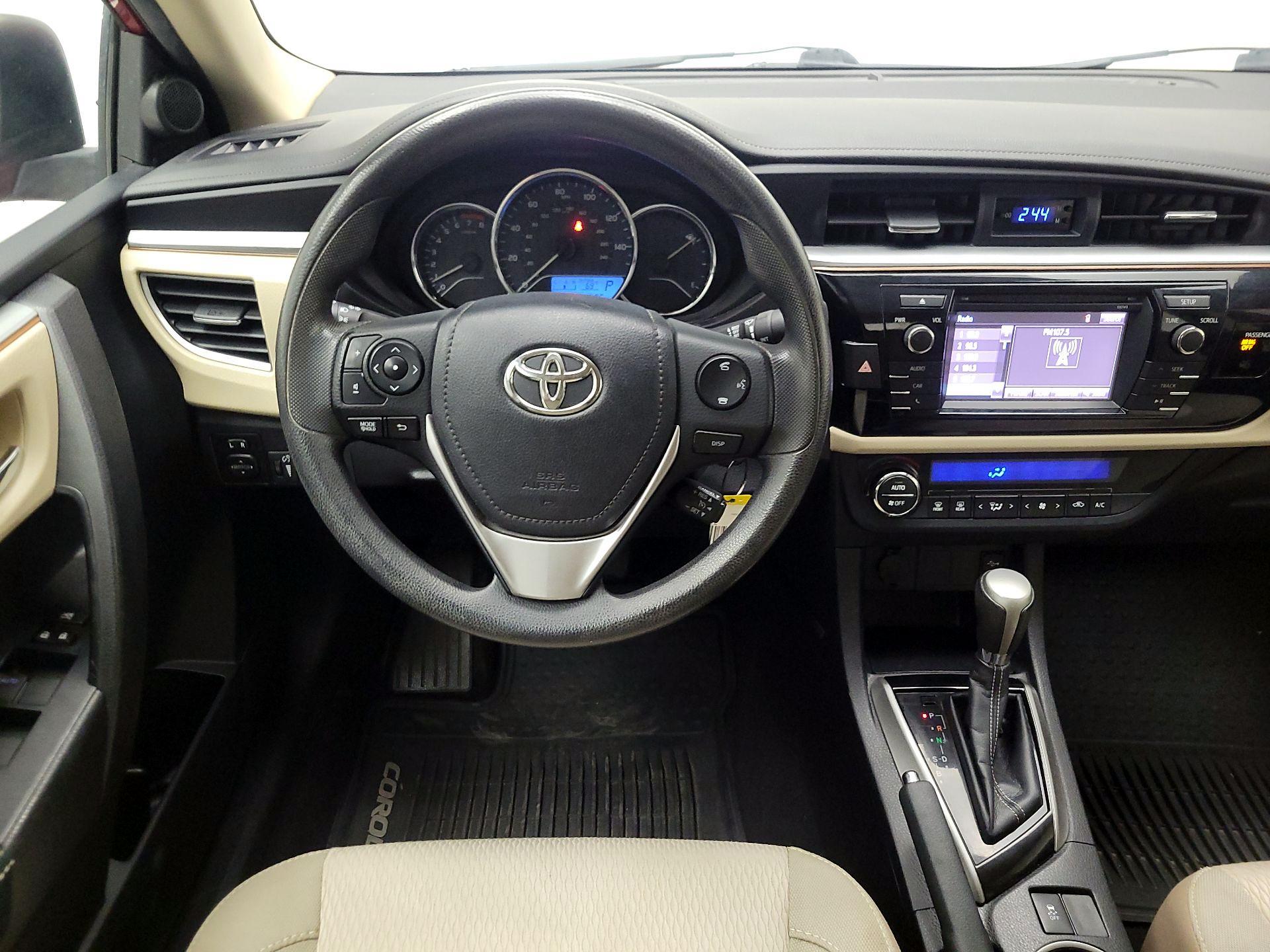 Thumbnail: 2014 Toyota Corolla - 10