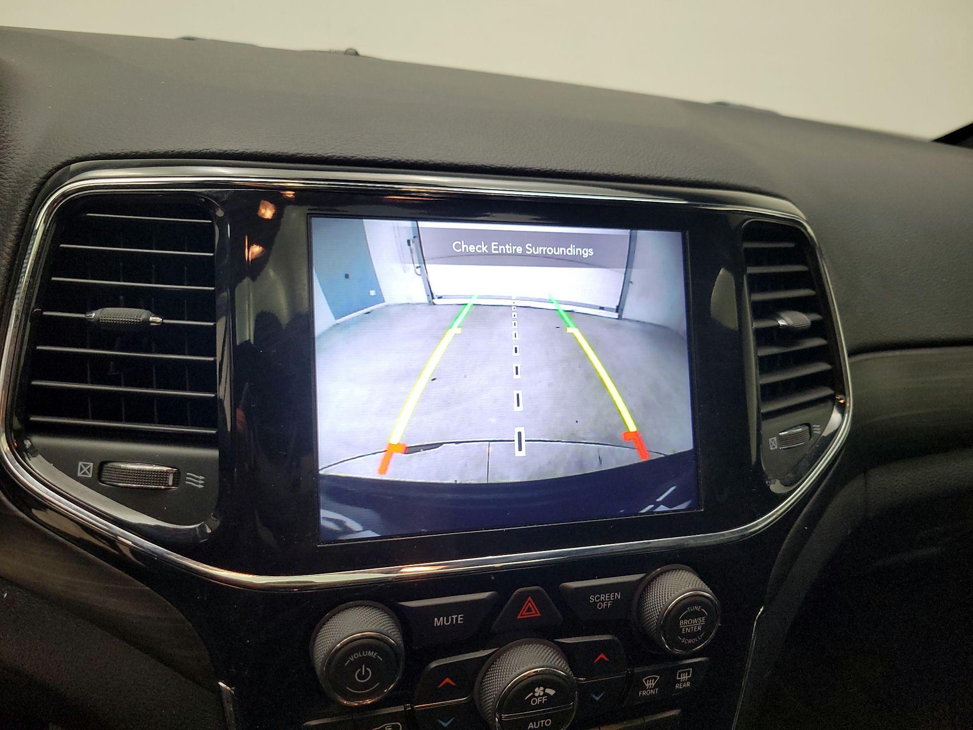 Thumbnail: 2021 Jeep Grand Cherokee - 15