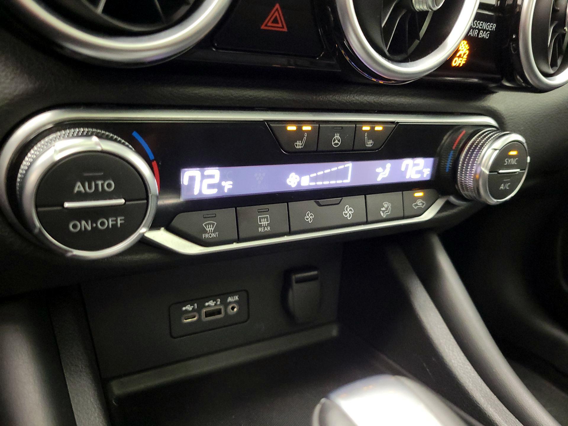 Thumbnail: 2022 Nissan Sentra - 16