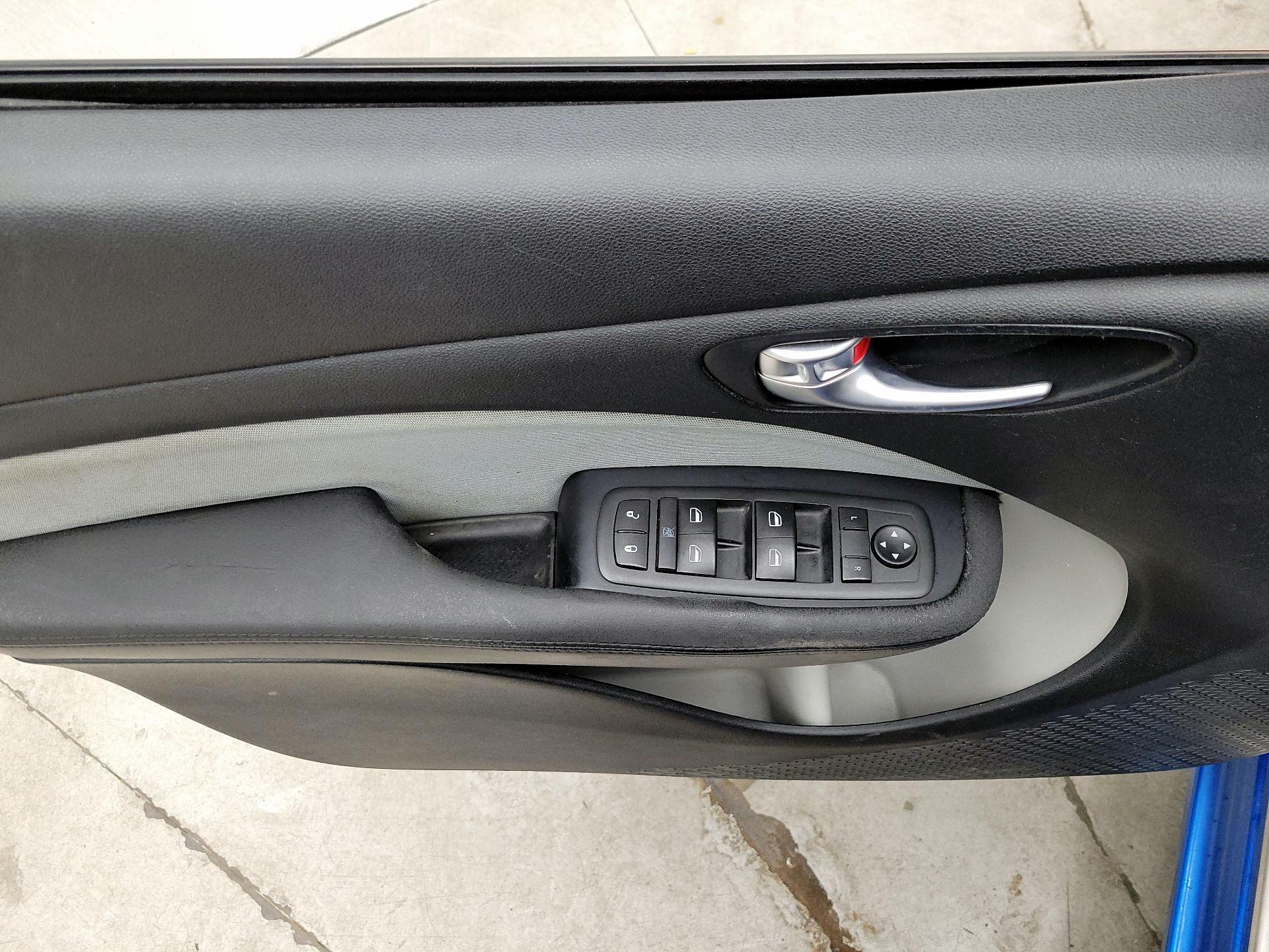 Thumbnail: 2015 Dodge Dart - 12