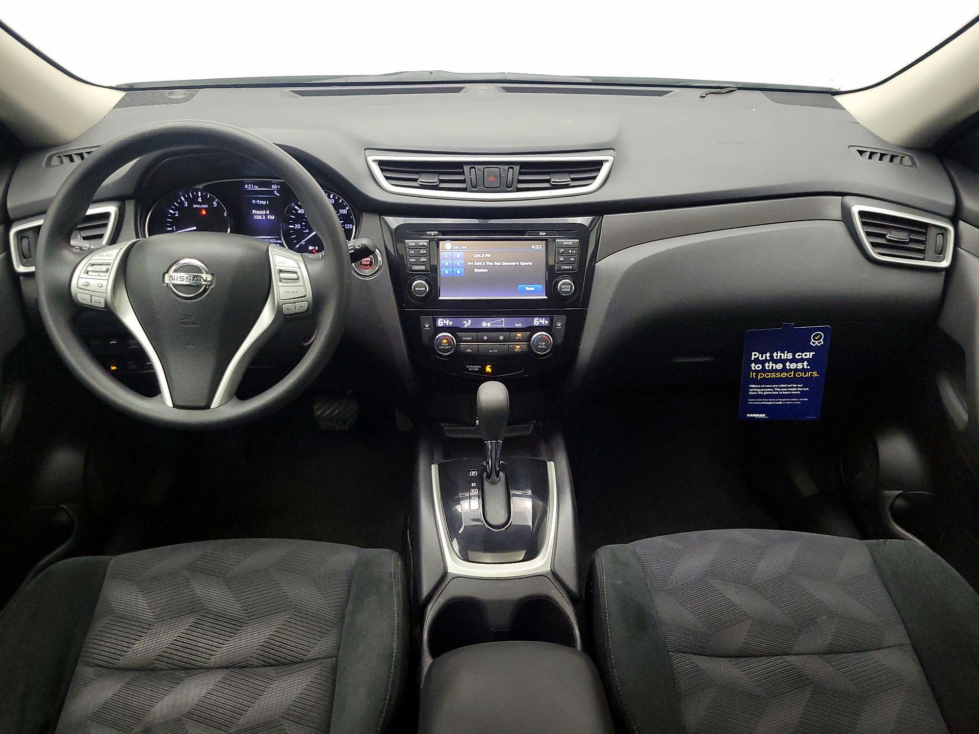 Thumbnail: 2016 Nissan Rogue - 9