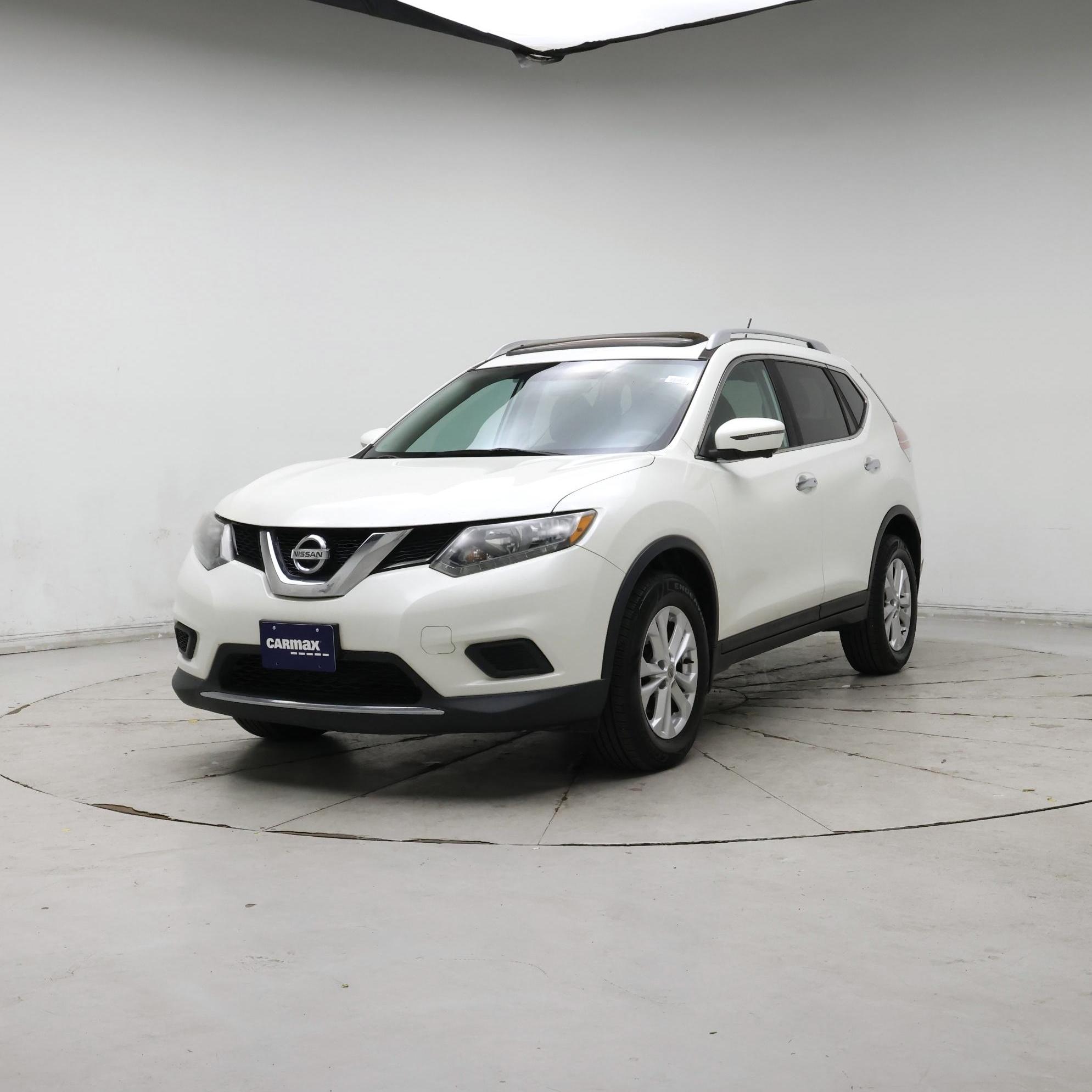 Thumbnail: 2016 Nissan Rogue - 4
