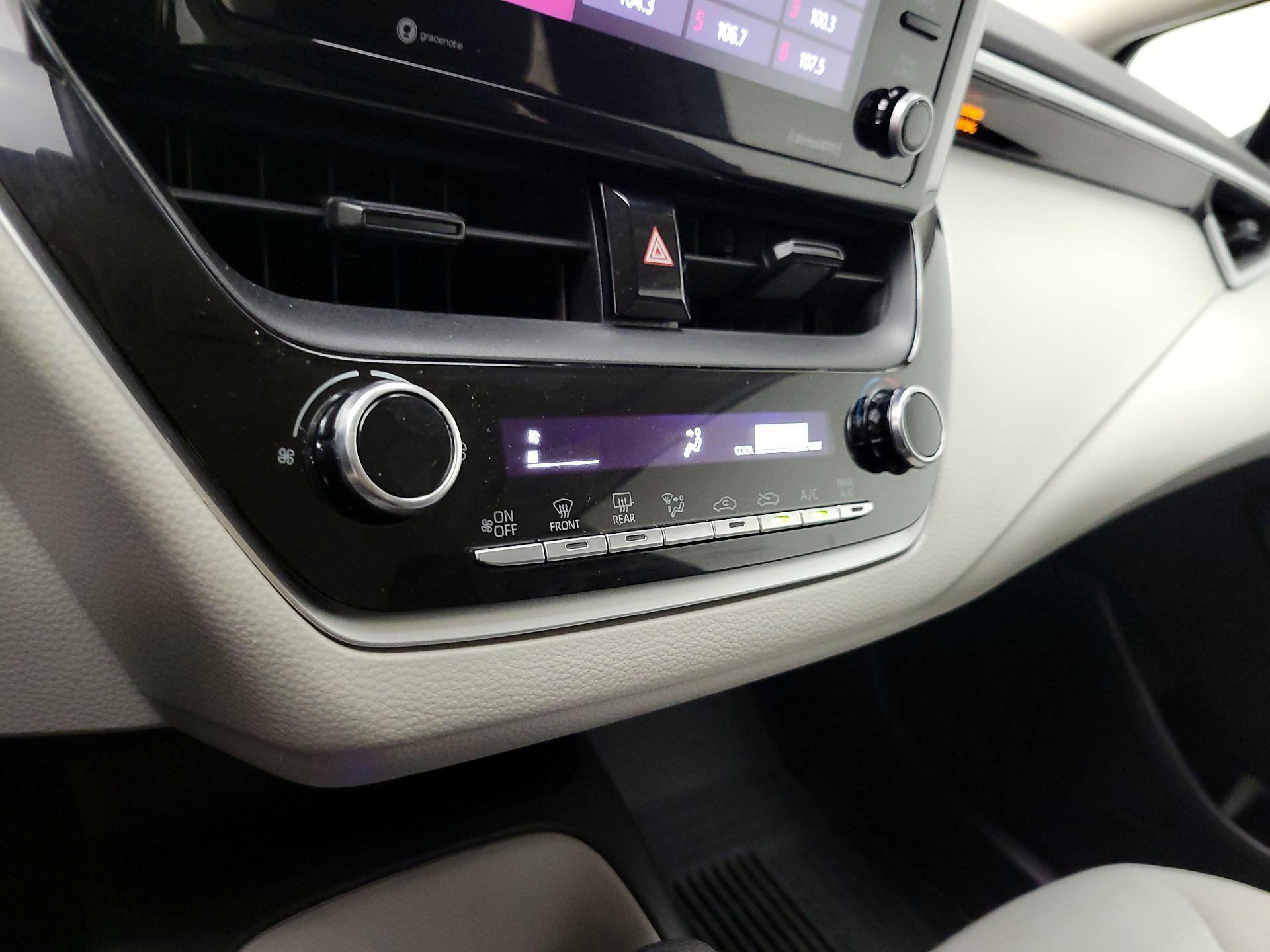 Thumbnail: 2022 Toyota Corolla - 17