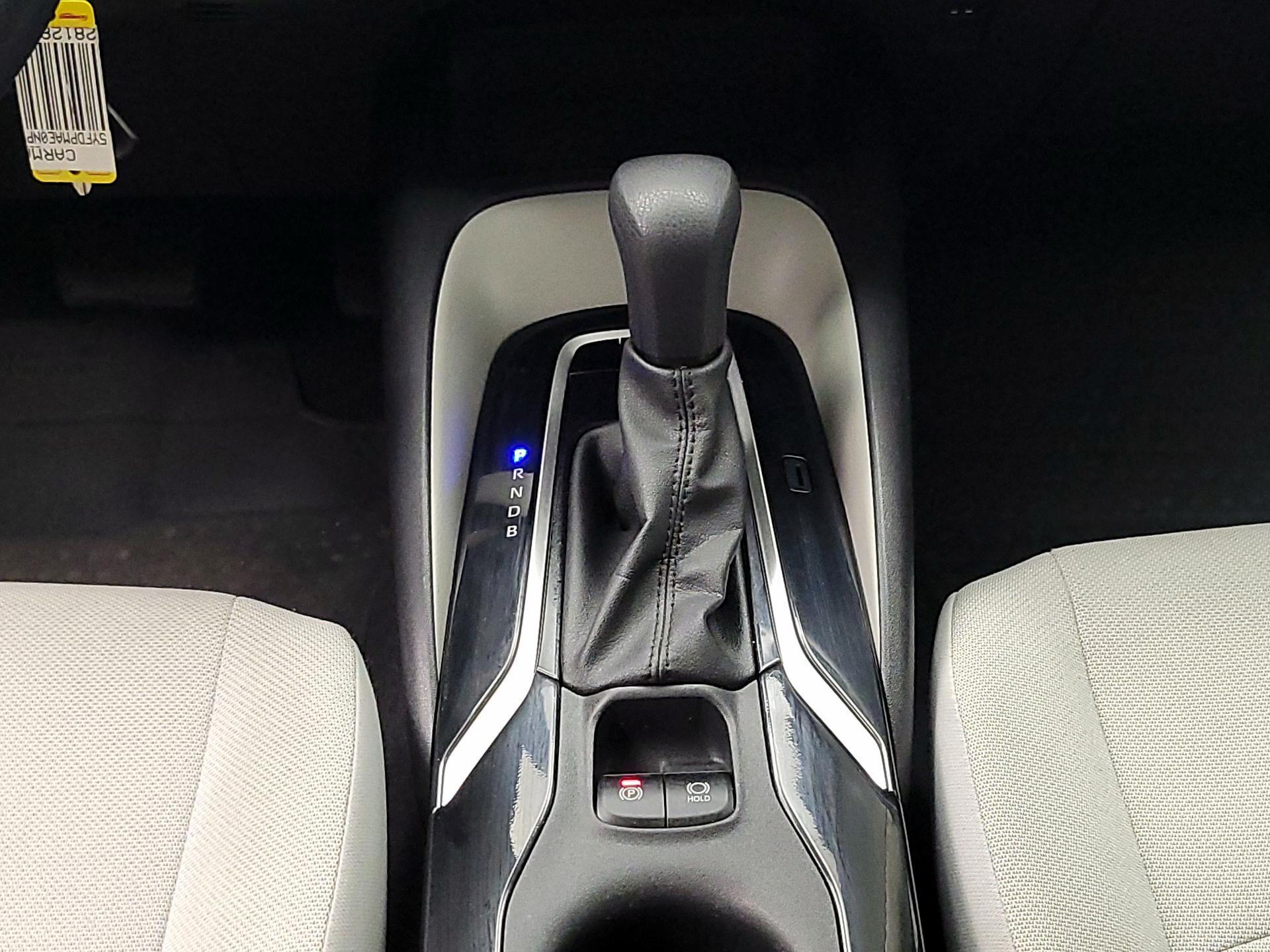 Thumbnail: 2022 Toyota Corolla - 18